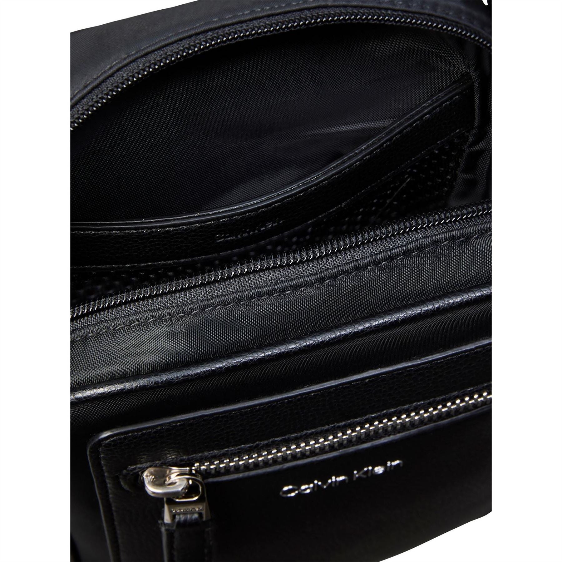 Calvin Klein Reporter Bag