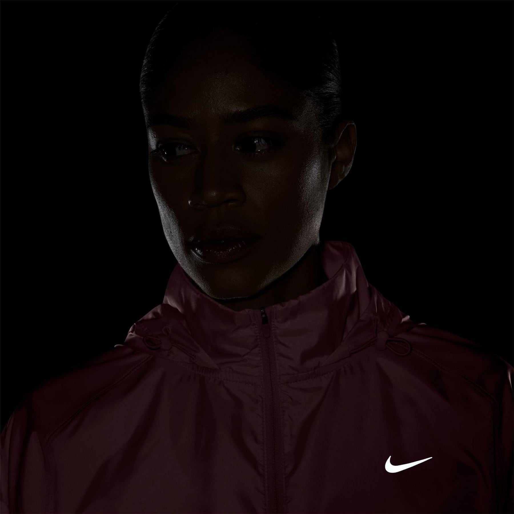 Nike Tempo Hooded Solid Patterned Windbreaker