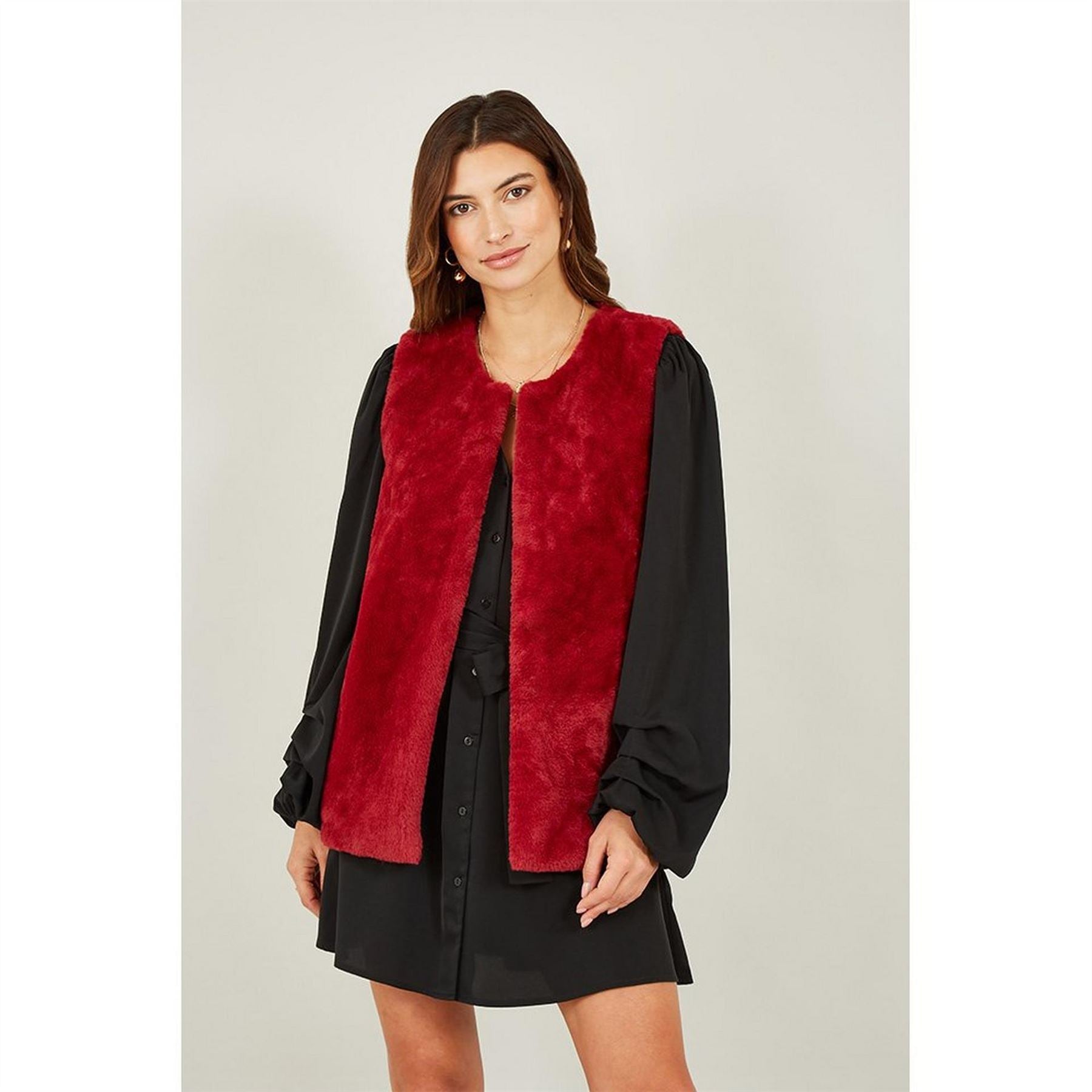 Yumi Red Faux Fur Gilet