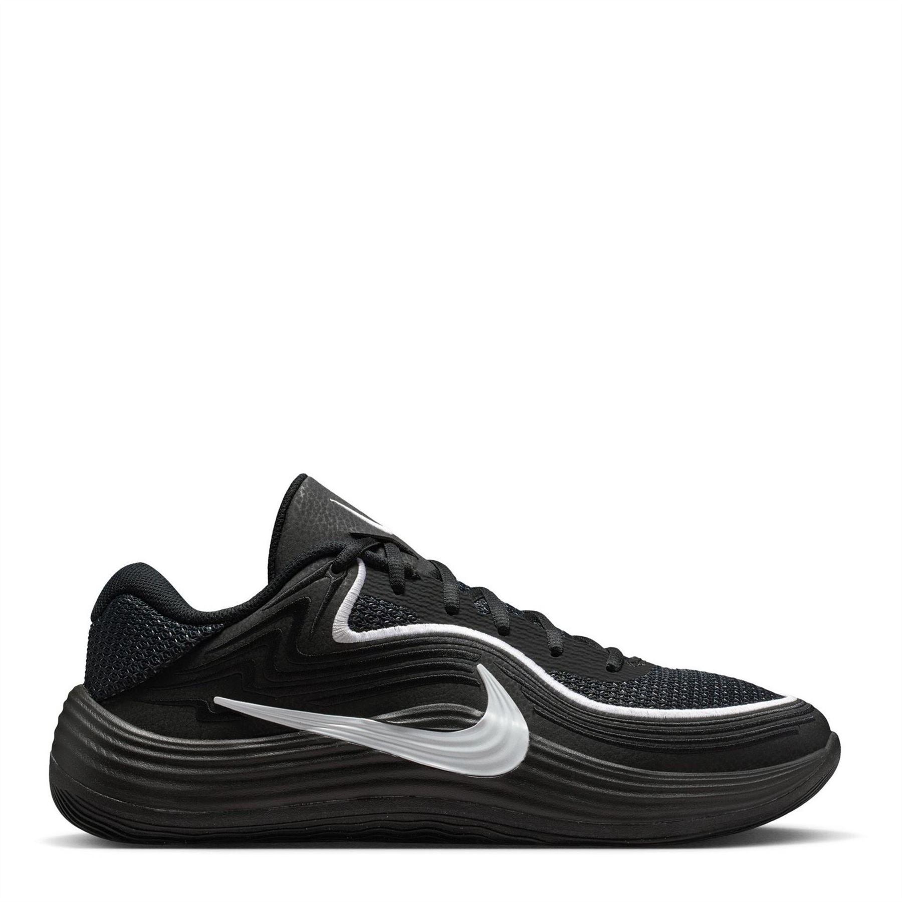 Nike Basketball Trainers