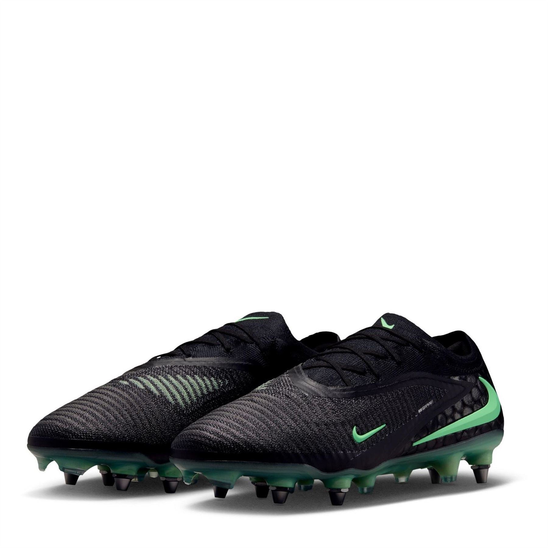 Nike Phantom 6 Low Elite Adults Soft Ground Football Boots