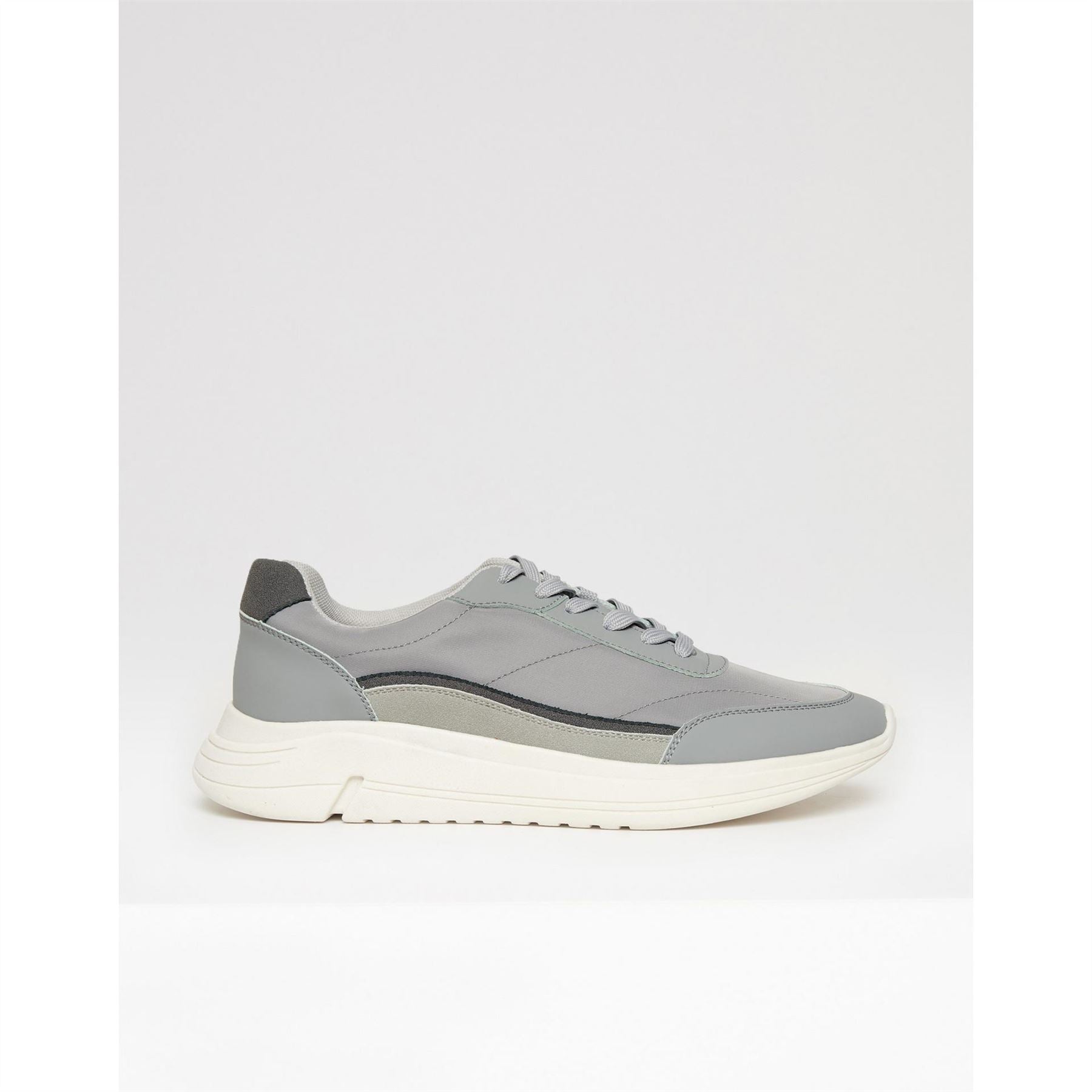 Threadbare Ariba Trainer Casual Low Top Trainers