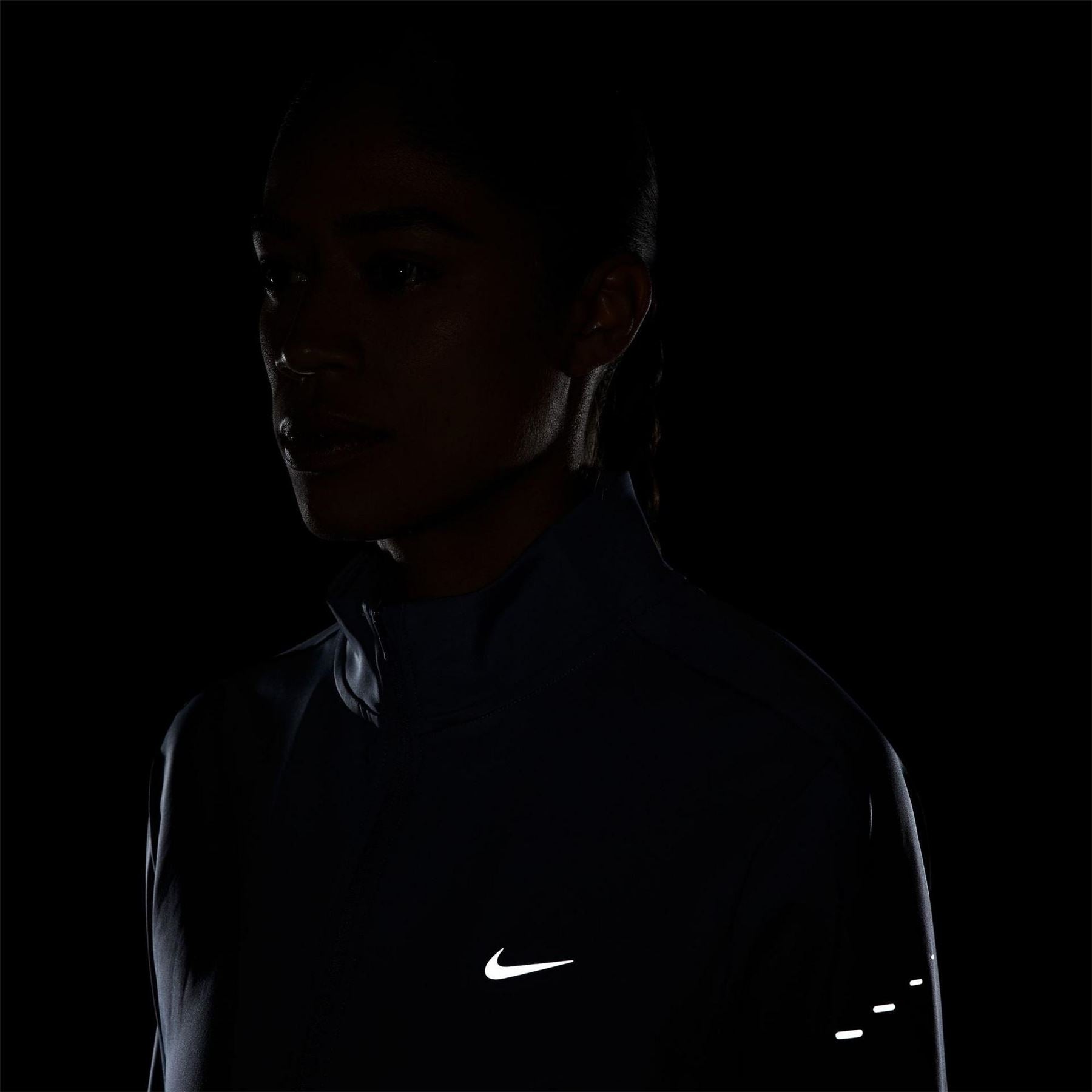 Nike Swift Reflective Accent Slim Fit Long Sleeve Thumb Hole Sleeve Top