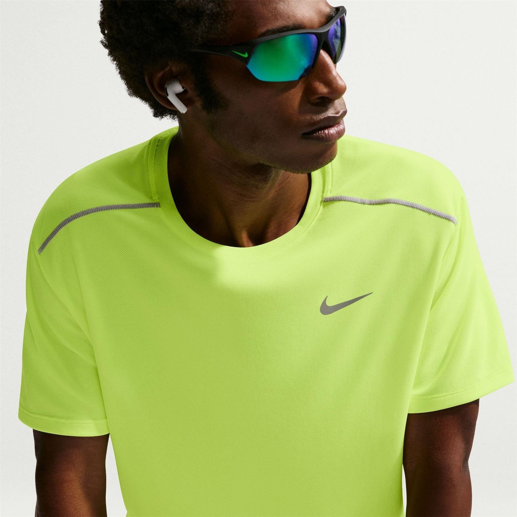Nike Mens Drifit Miler Running Top
