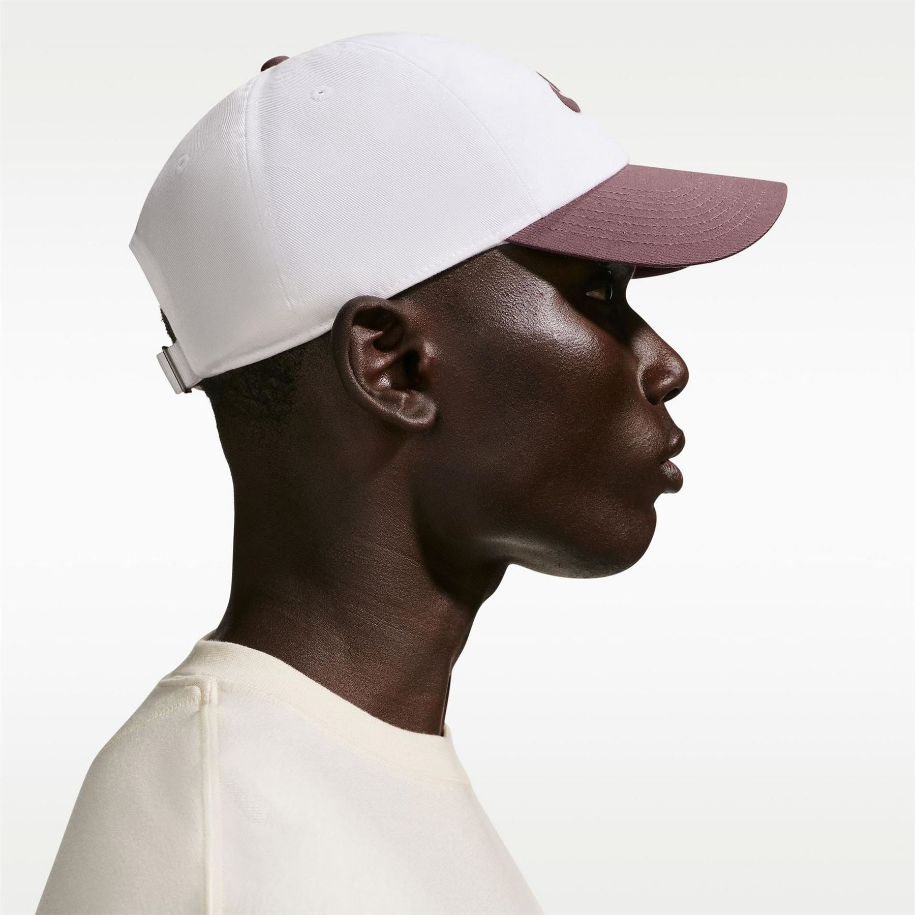 Nike Sportswear Heritage 86 Futura Washed Hat