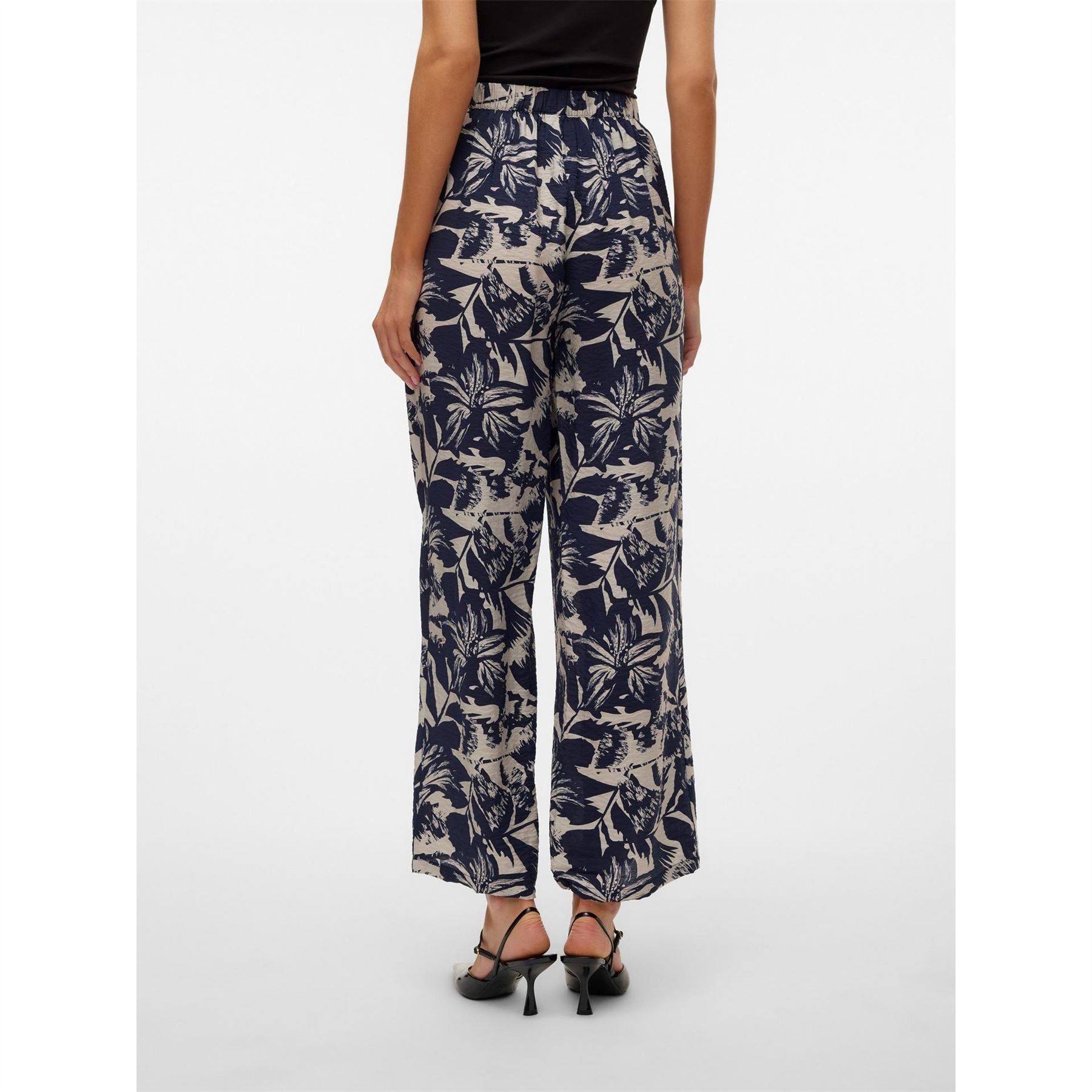 Vero Moda High Rise Wide Leg Trousers