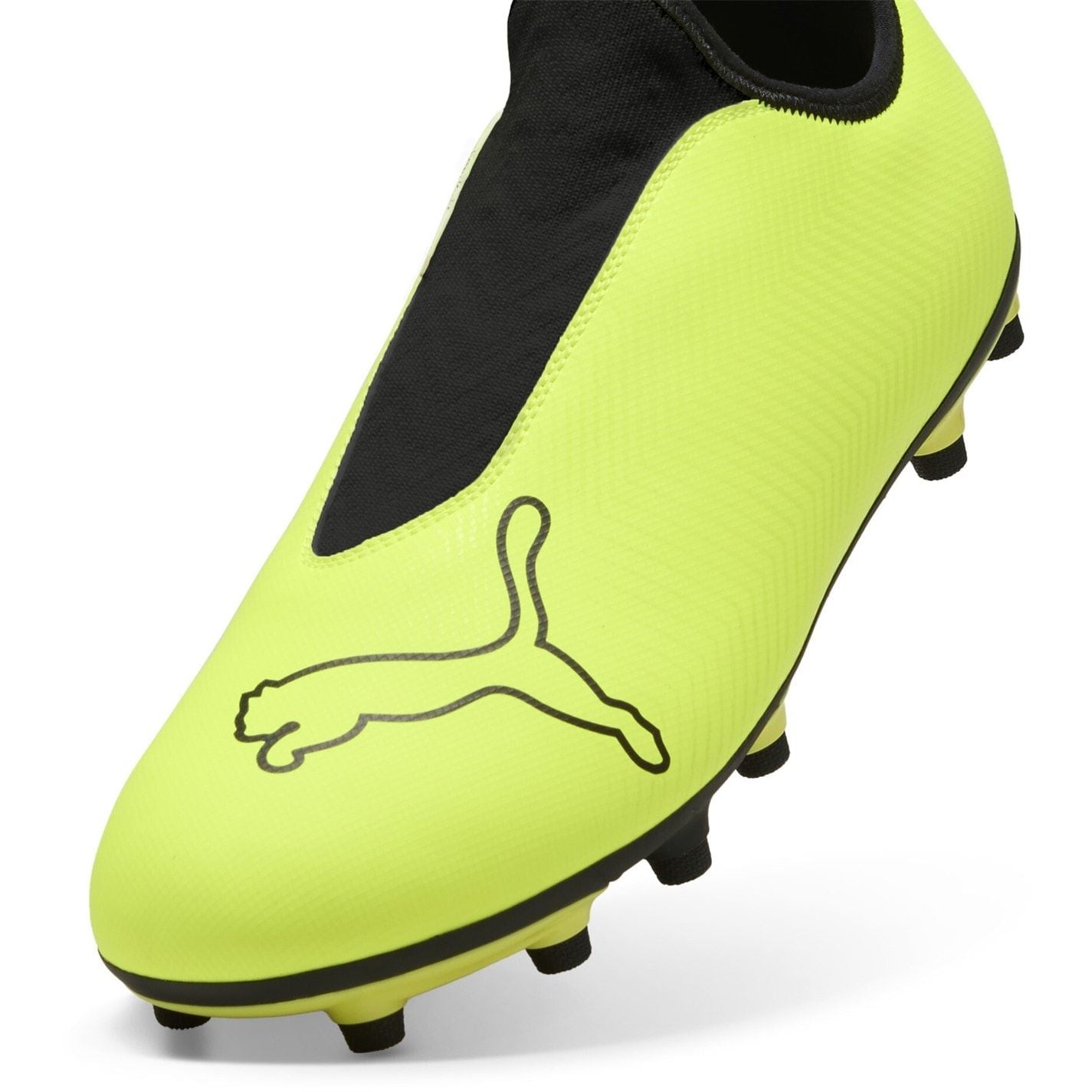 Puma Finesse Firm Ground Football Boots