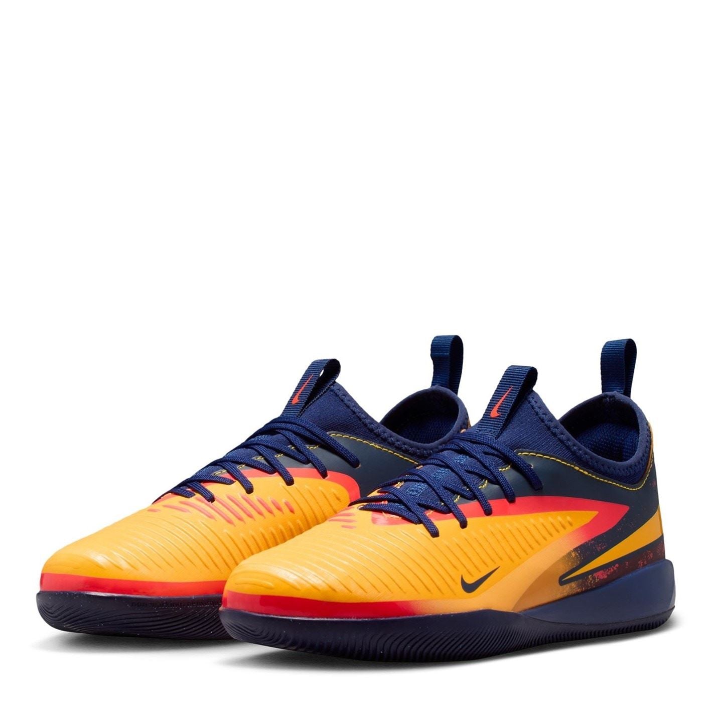 Nike Phantom 6 Academy Juniors Indoor Football Boots