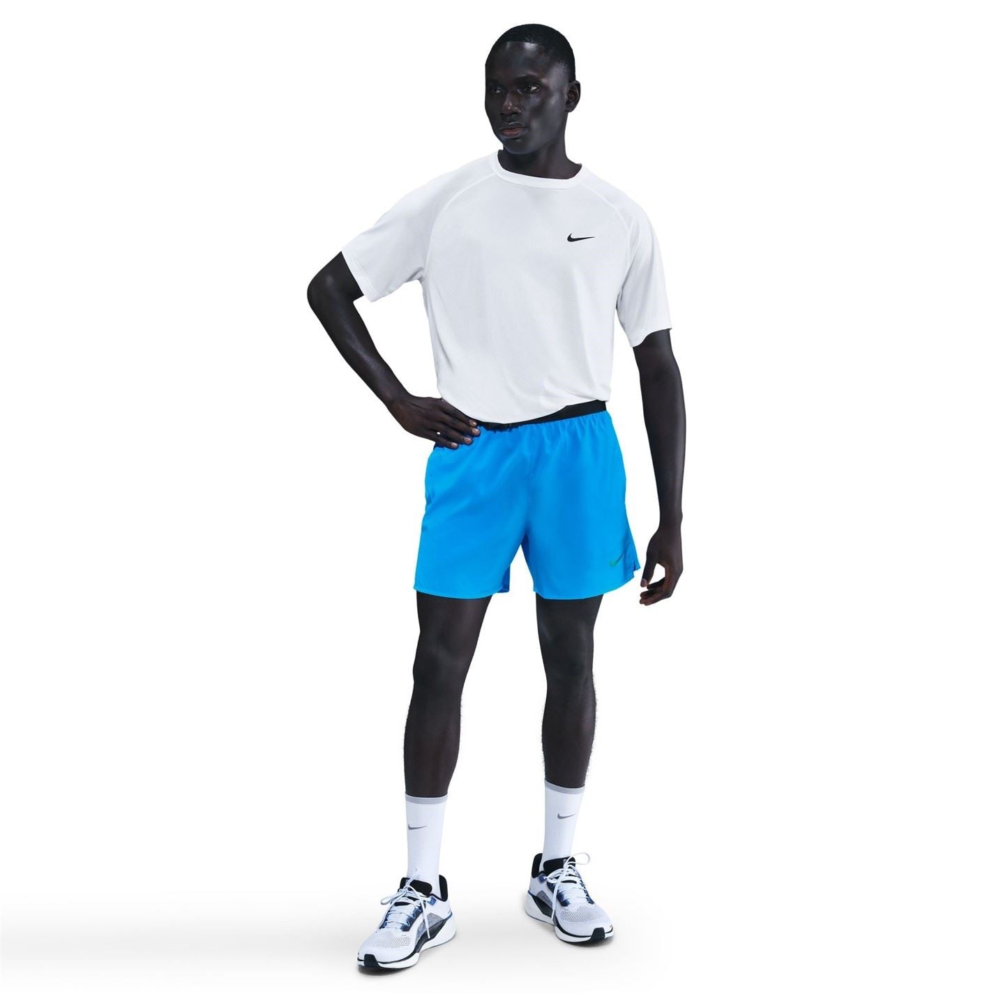 Nike Mens Dri Fit Challenger 5 Brief Lined Versatile Shorts