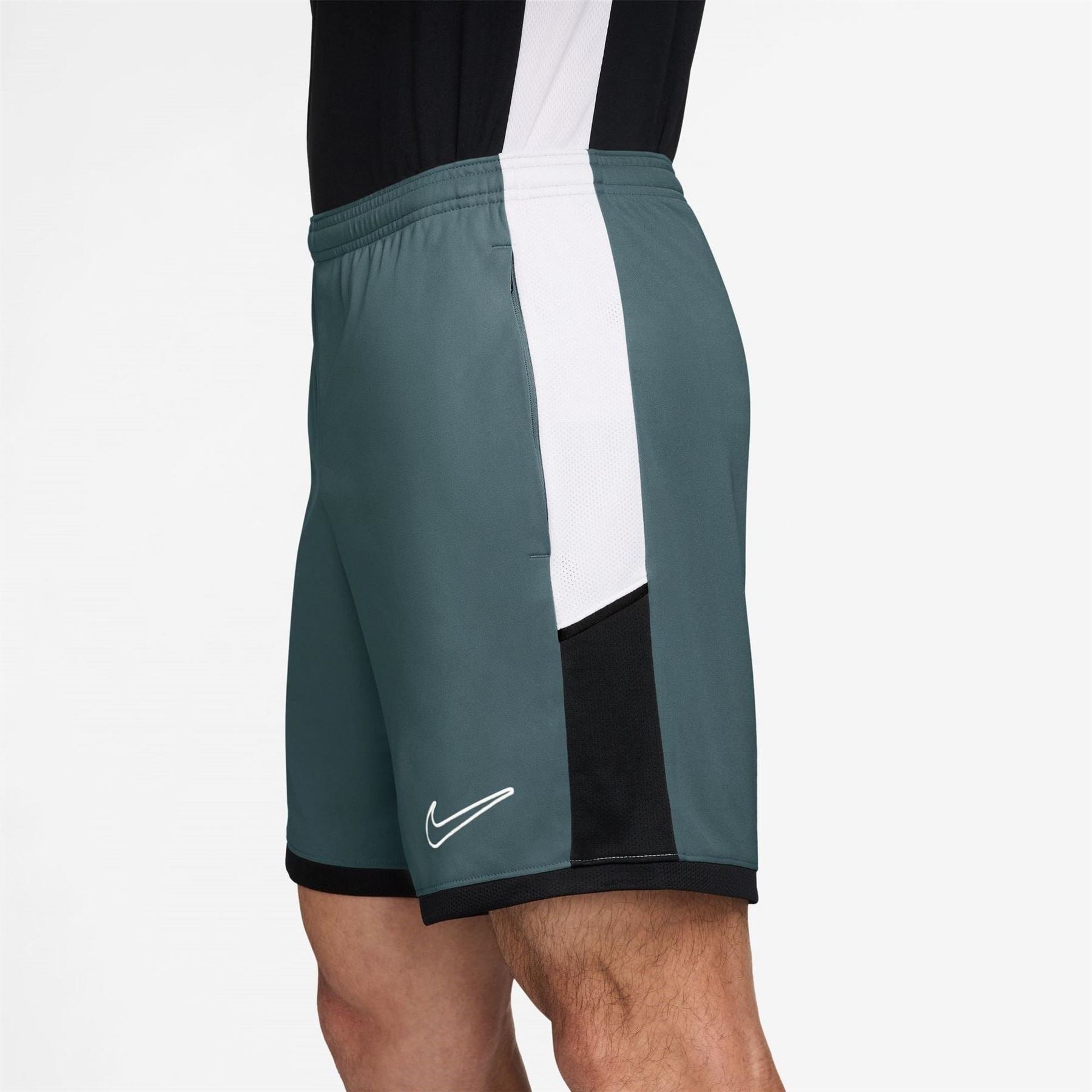 Nike Mens Dri Fit Academy Football Shorts