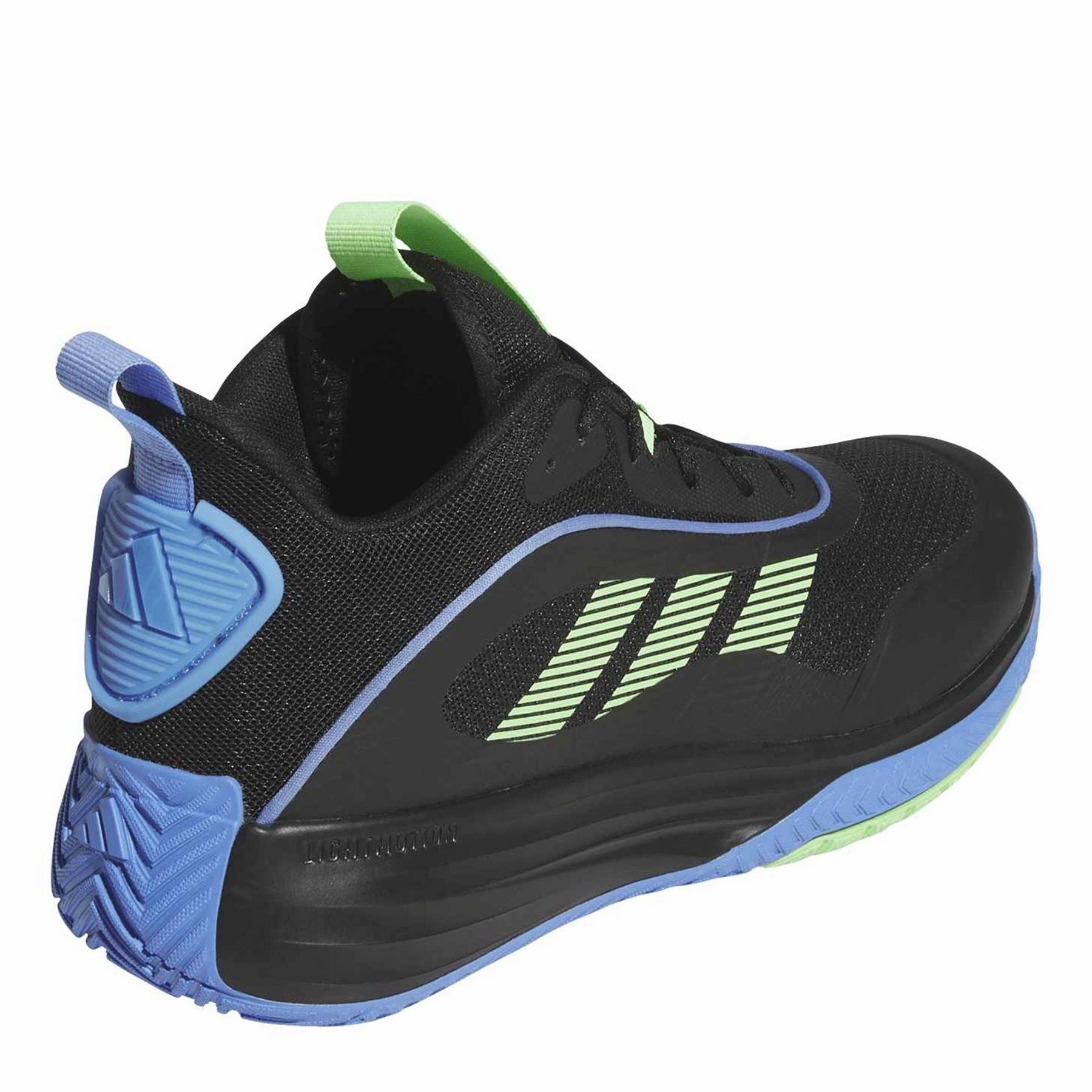 adidas Ownthegame 3.