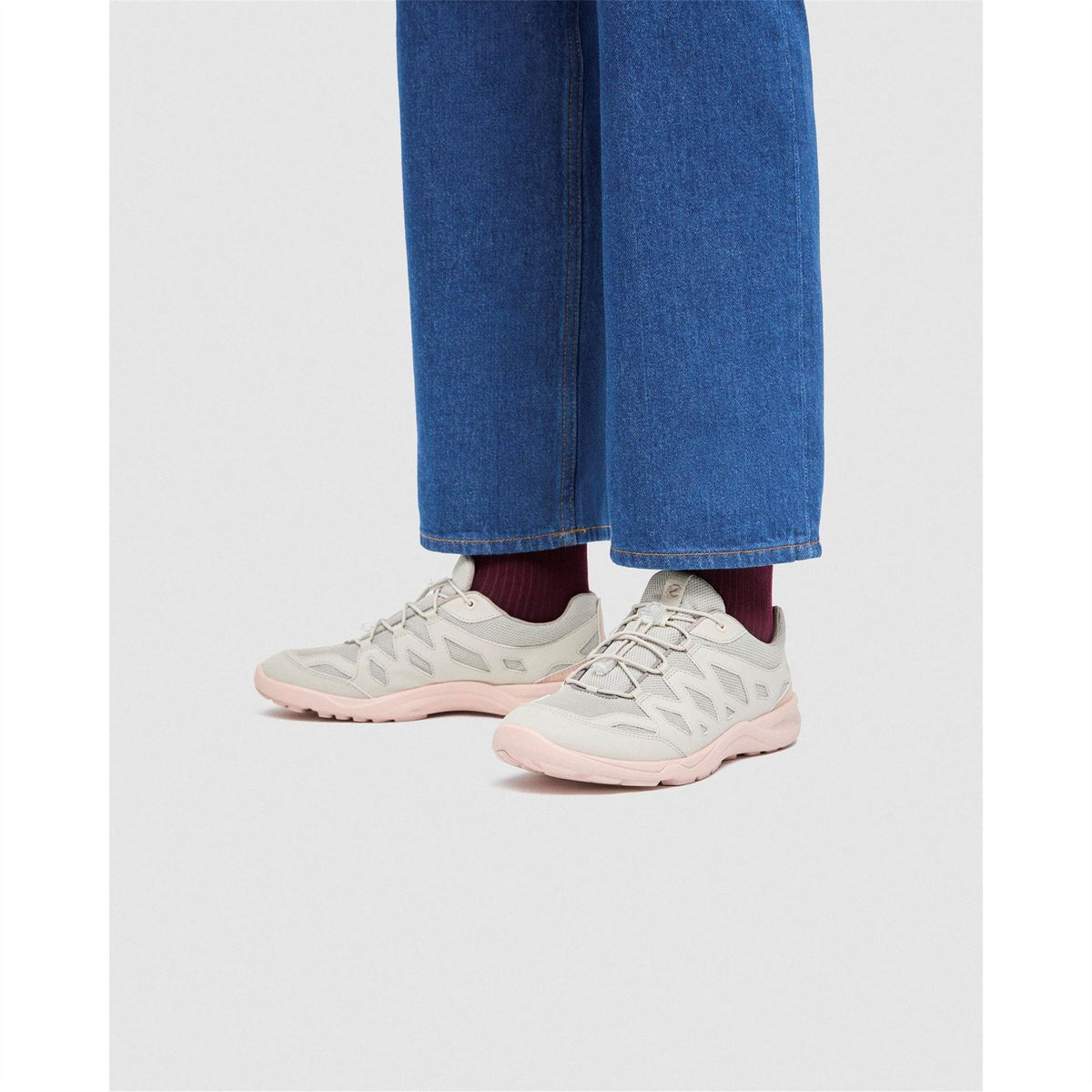 Ecco Seasonal Non Waterproof Walking Shoes