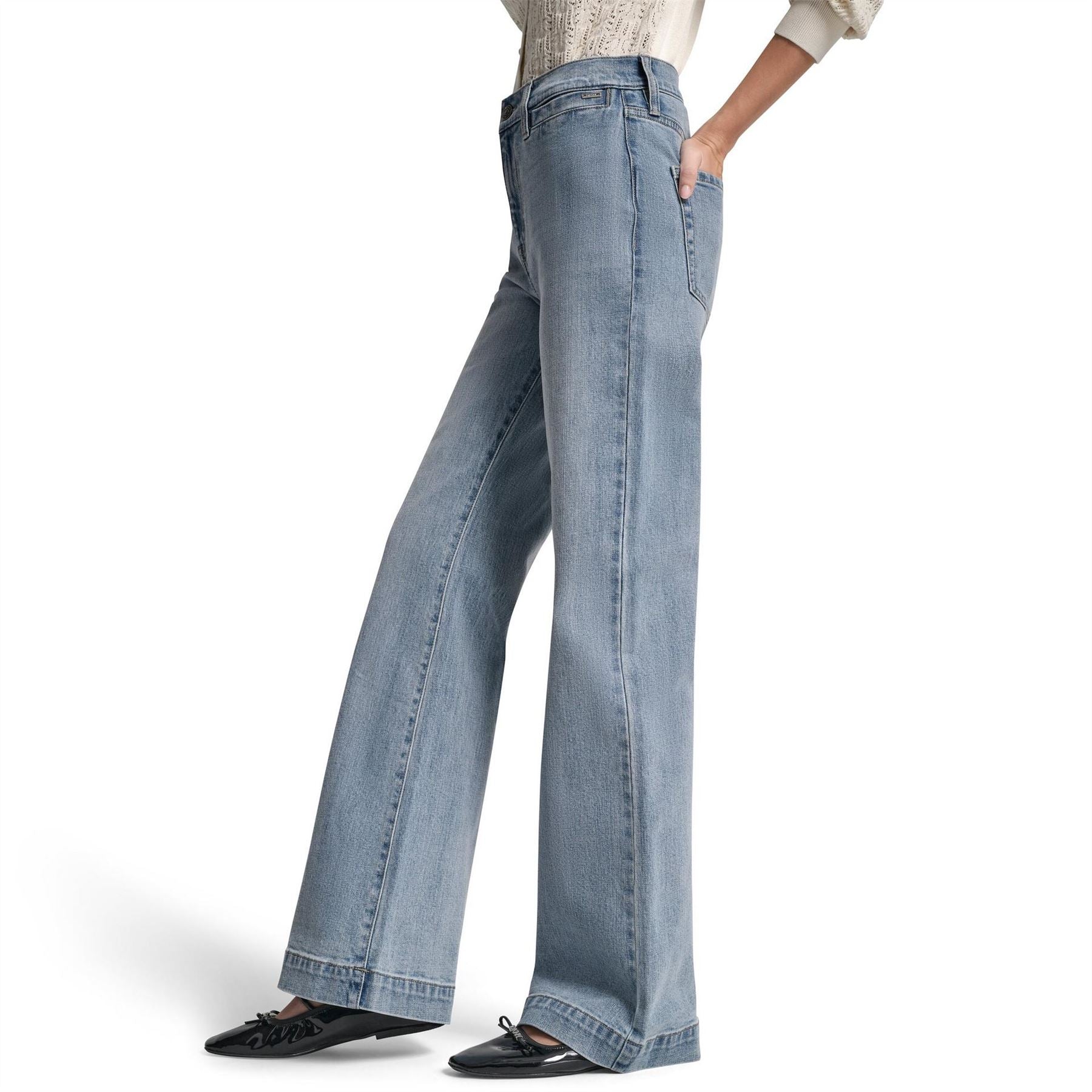 DKNY Jeans High Rise Relaxed Flare W  Welt Pockets