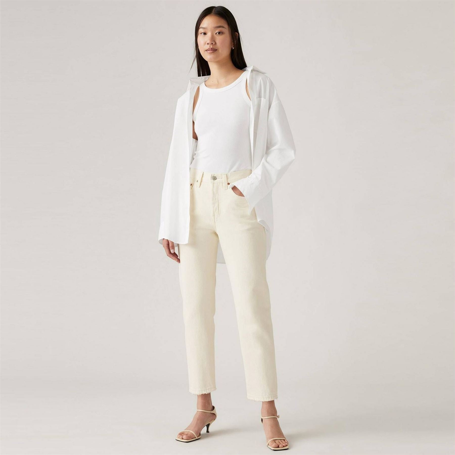 Levis 501 Cropped Mid Rise Cotton Straight Leg Jeans