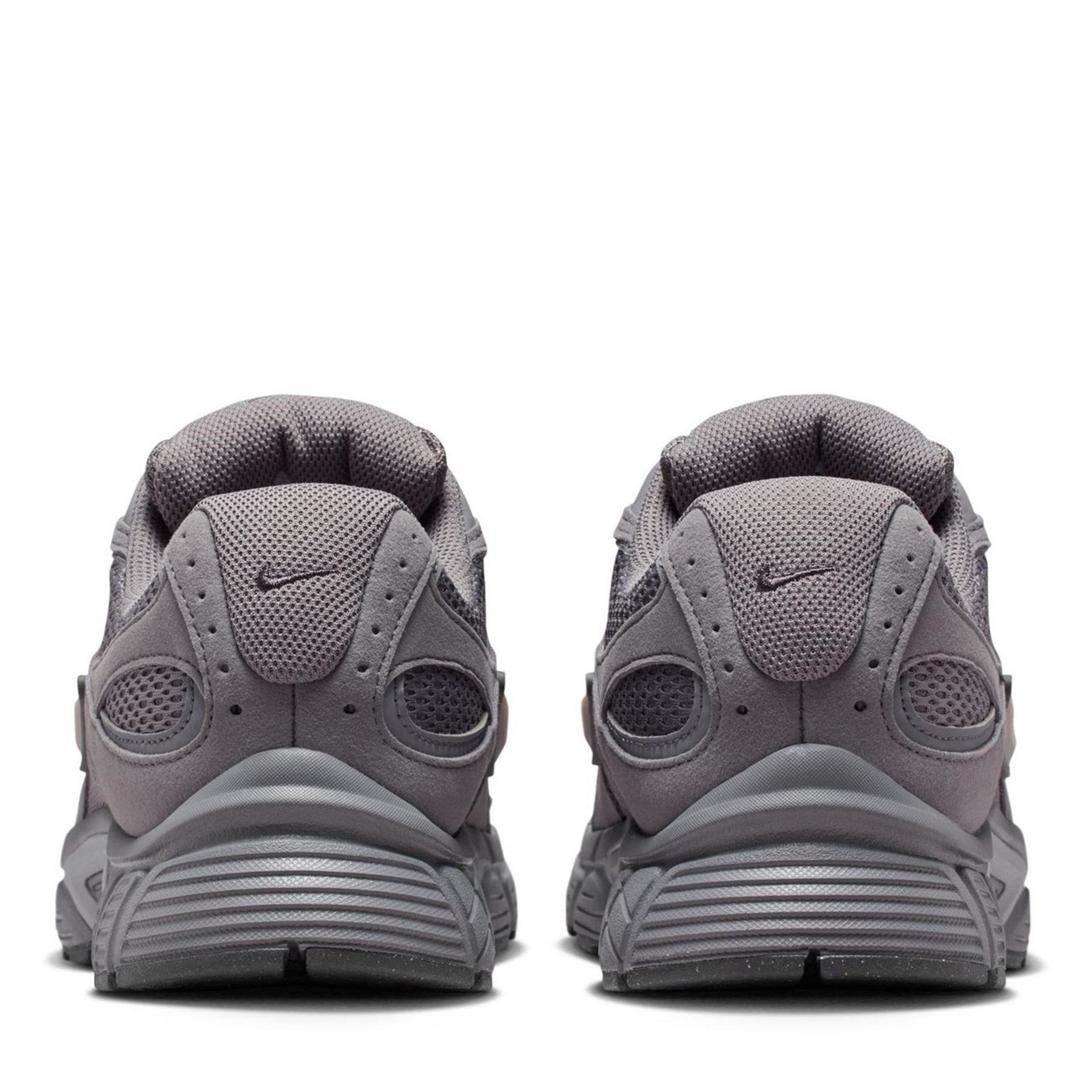 Nike Vomero 5 Running Flat Heel Trainers