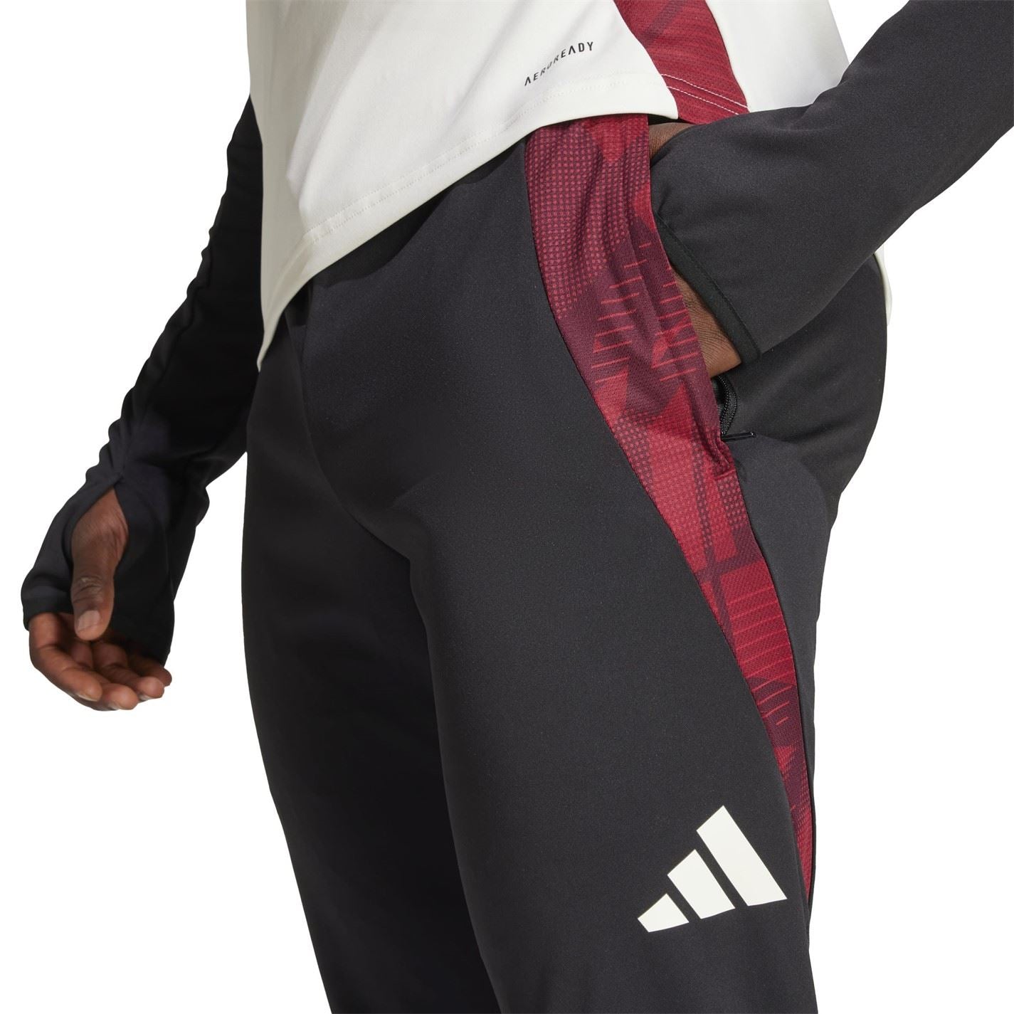 adidas Manchester United Training Bottoms 2025 2026 Adults