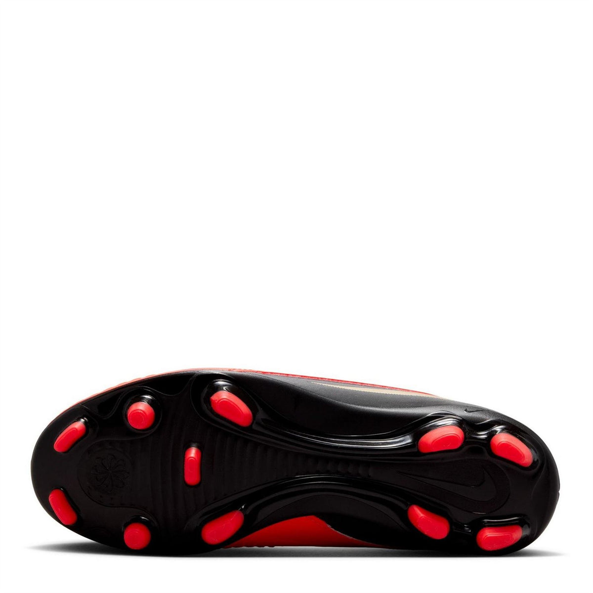 Nike Phantom 6 Club Juniors Multi Ground Football Boots