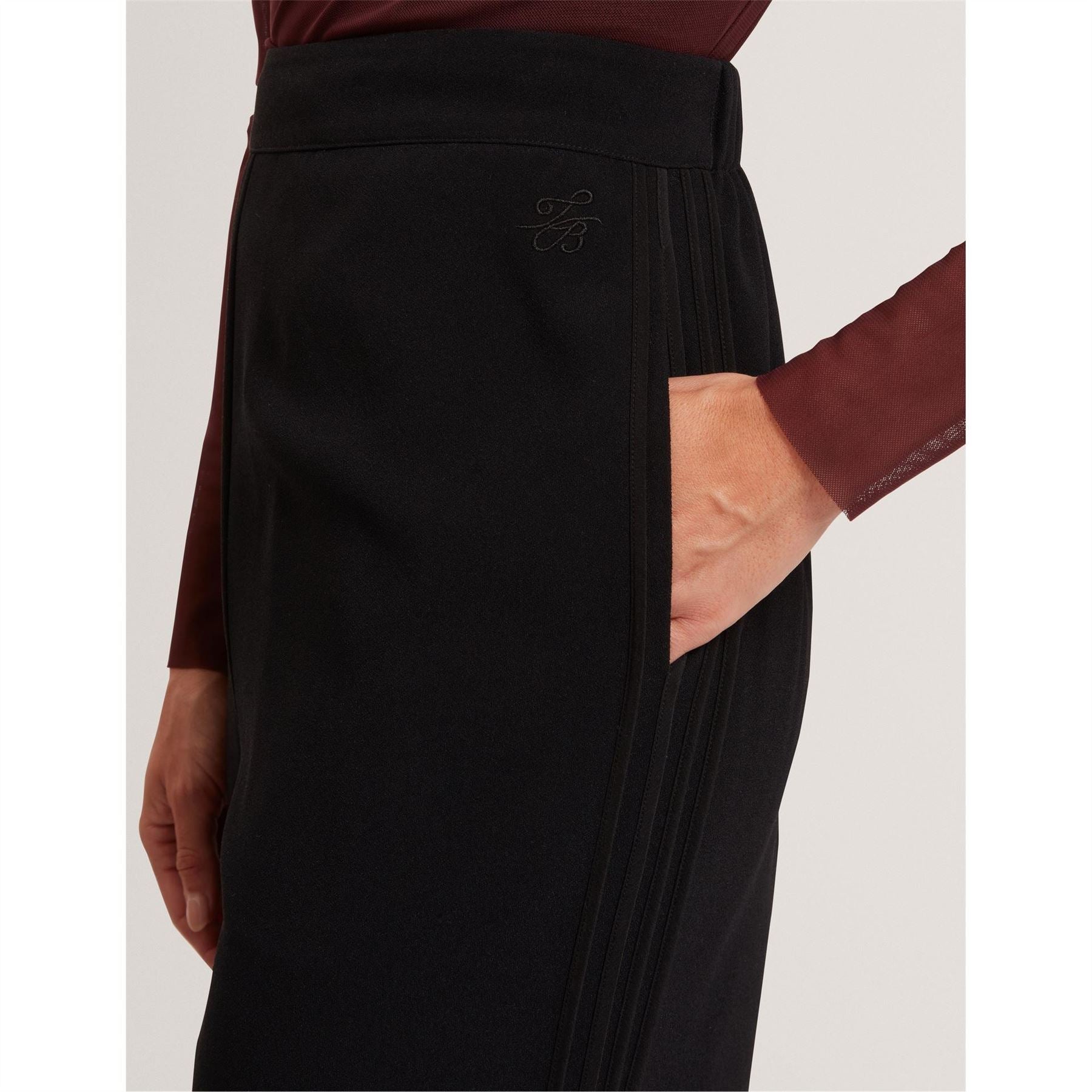 Ted Baker W  Leg Crepetrousersr