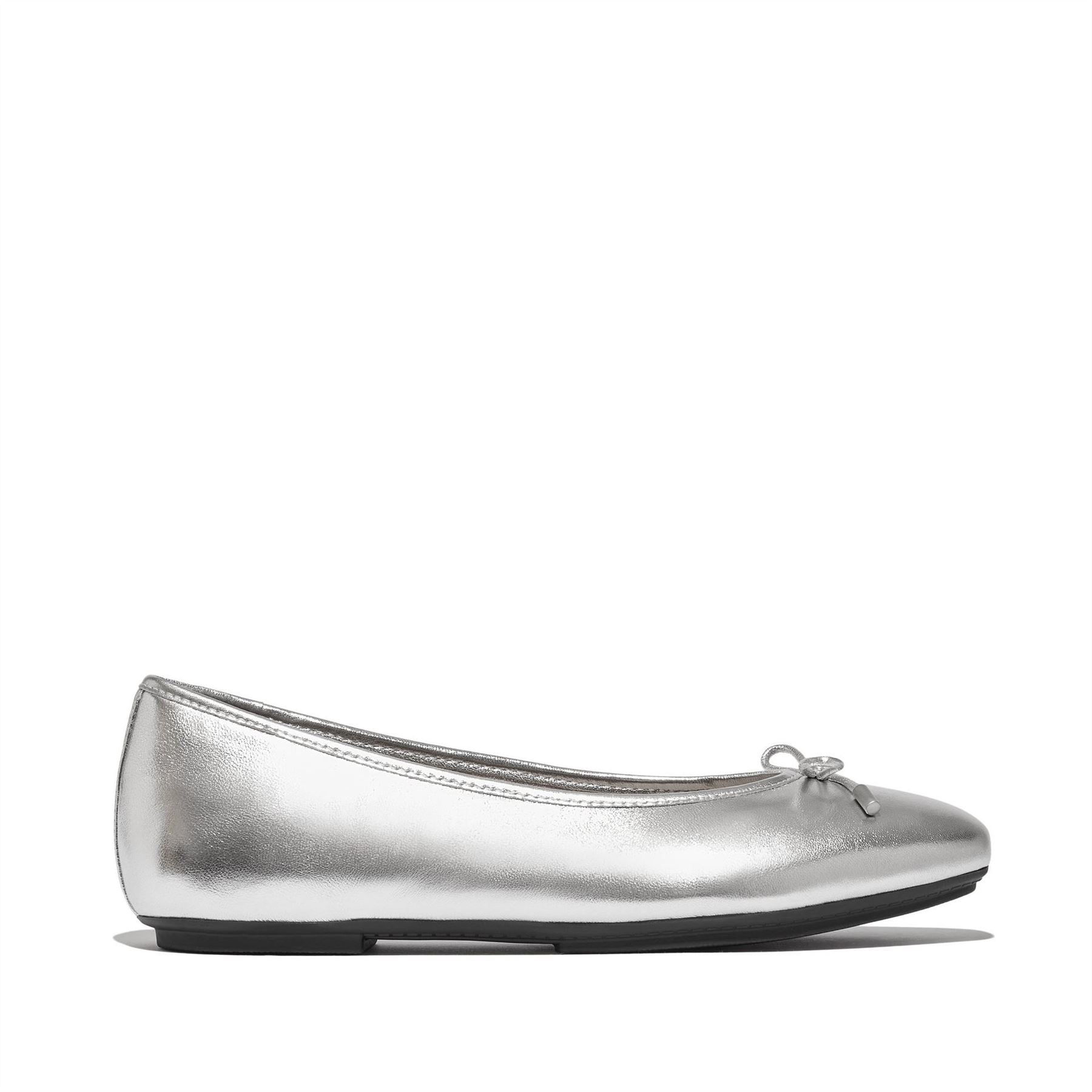 FitFlop Bow Metallic Round Toe Flat Heel Pumps