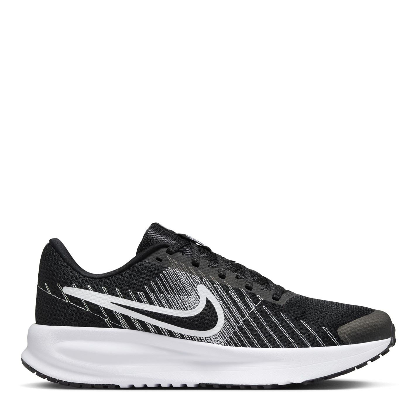 Nike Run Defy Low Top Sneakers