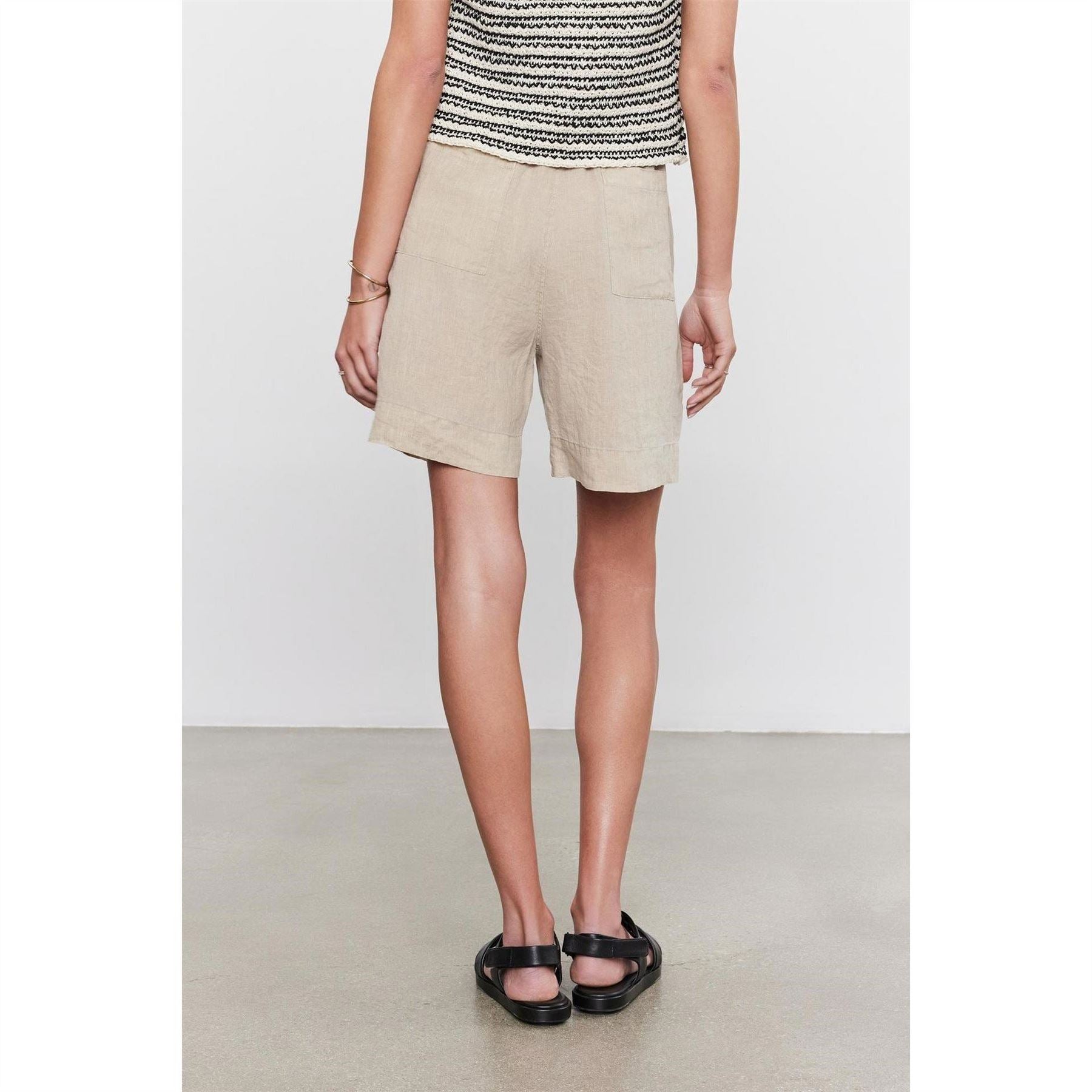 Velvet by Graham and Spencer Solid Patterned Relaxed Fit Bermuda Shorts