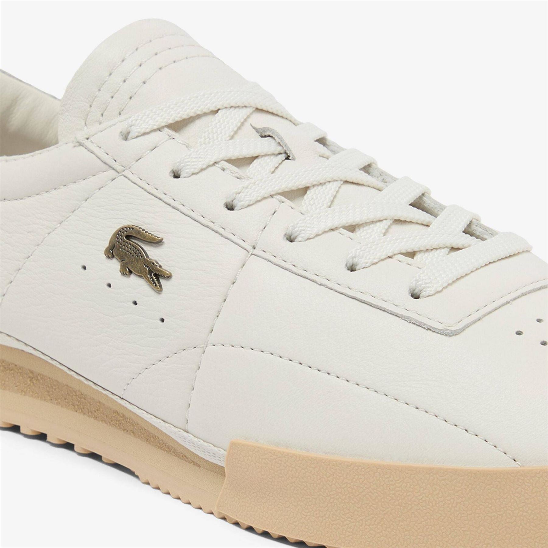 Lacoste Aura Low Top Trainers
