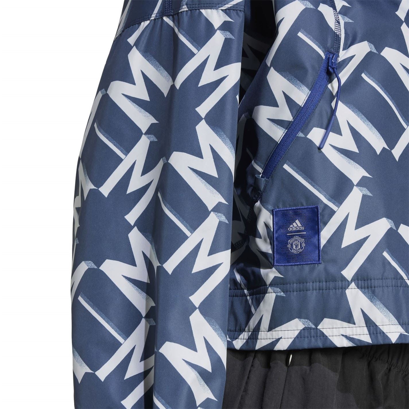 adidas MUFC Cropped Relaxed Fit Athletic Top