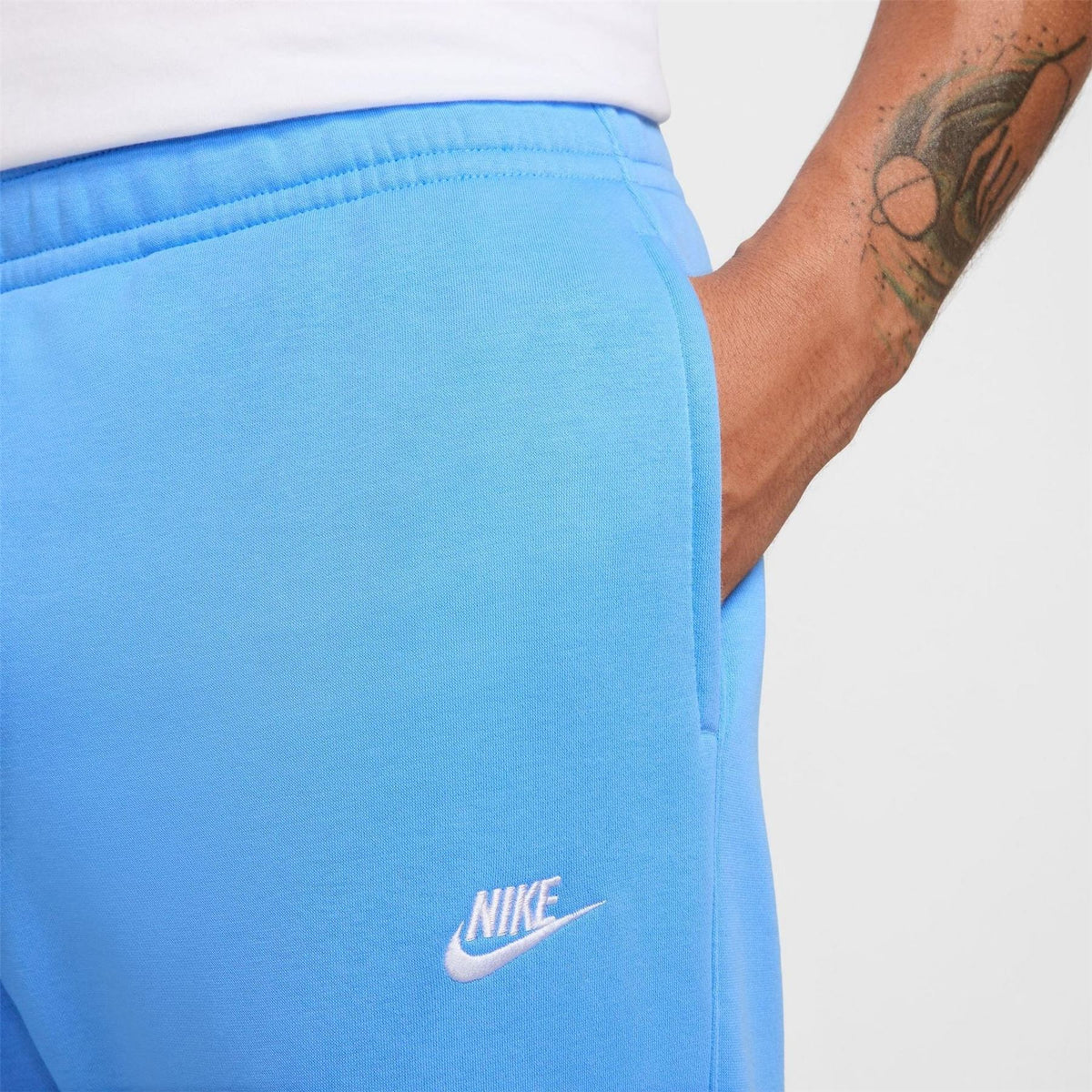 Nike Mens Sportswear Club Fleece Jogging Pants