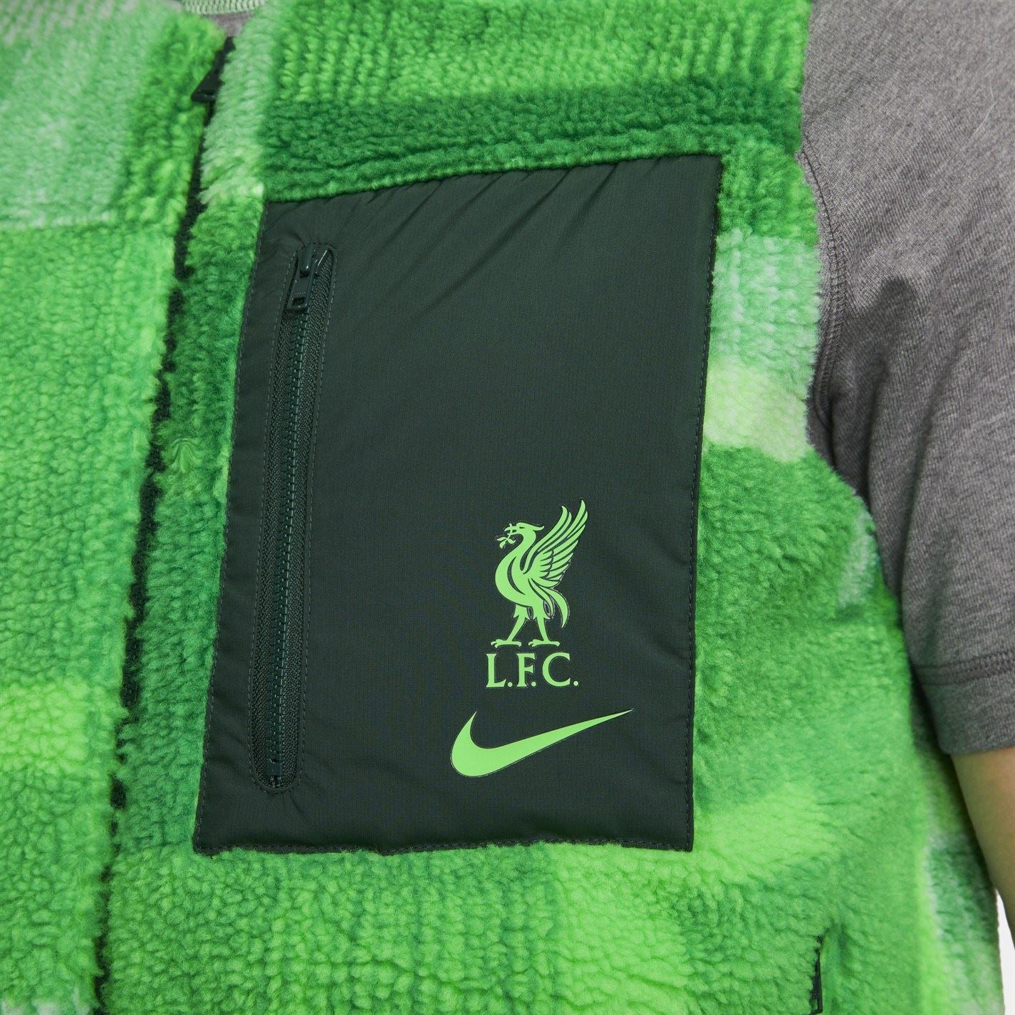 Nike Mens Lfc M Nsw Vest Rev Gx