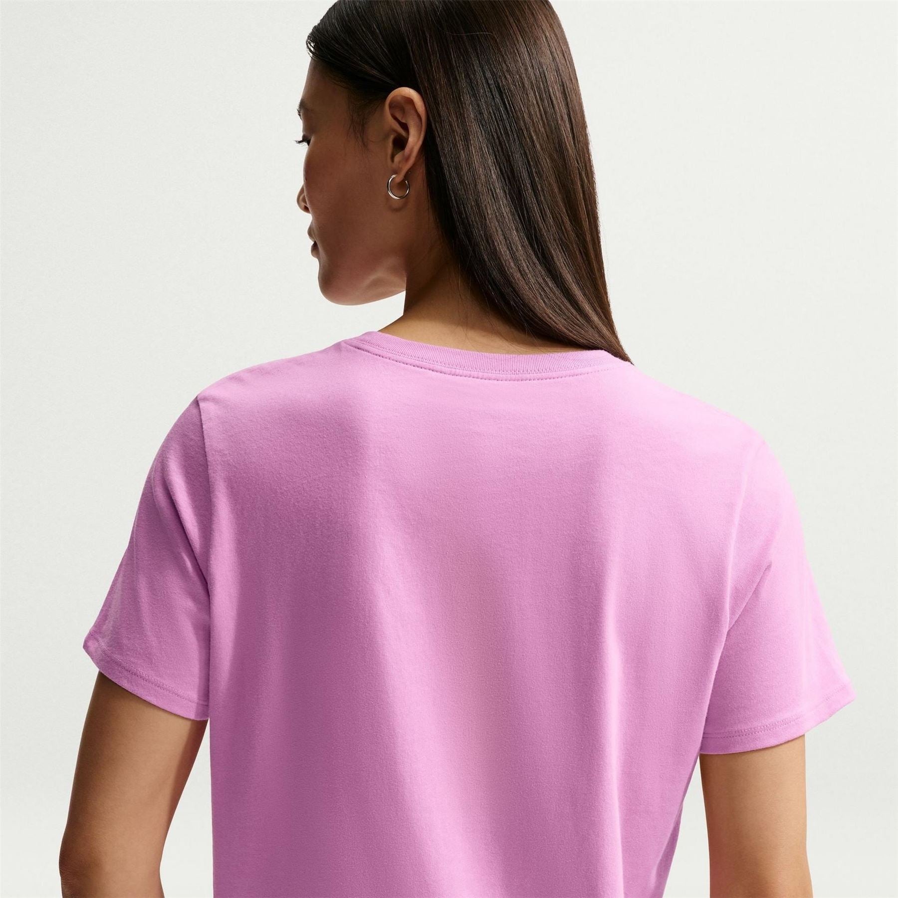 Nike Womens Sportswear Club T-Shirt