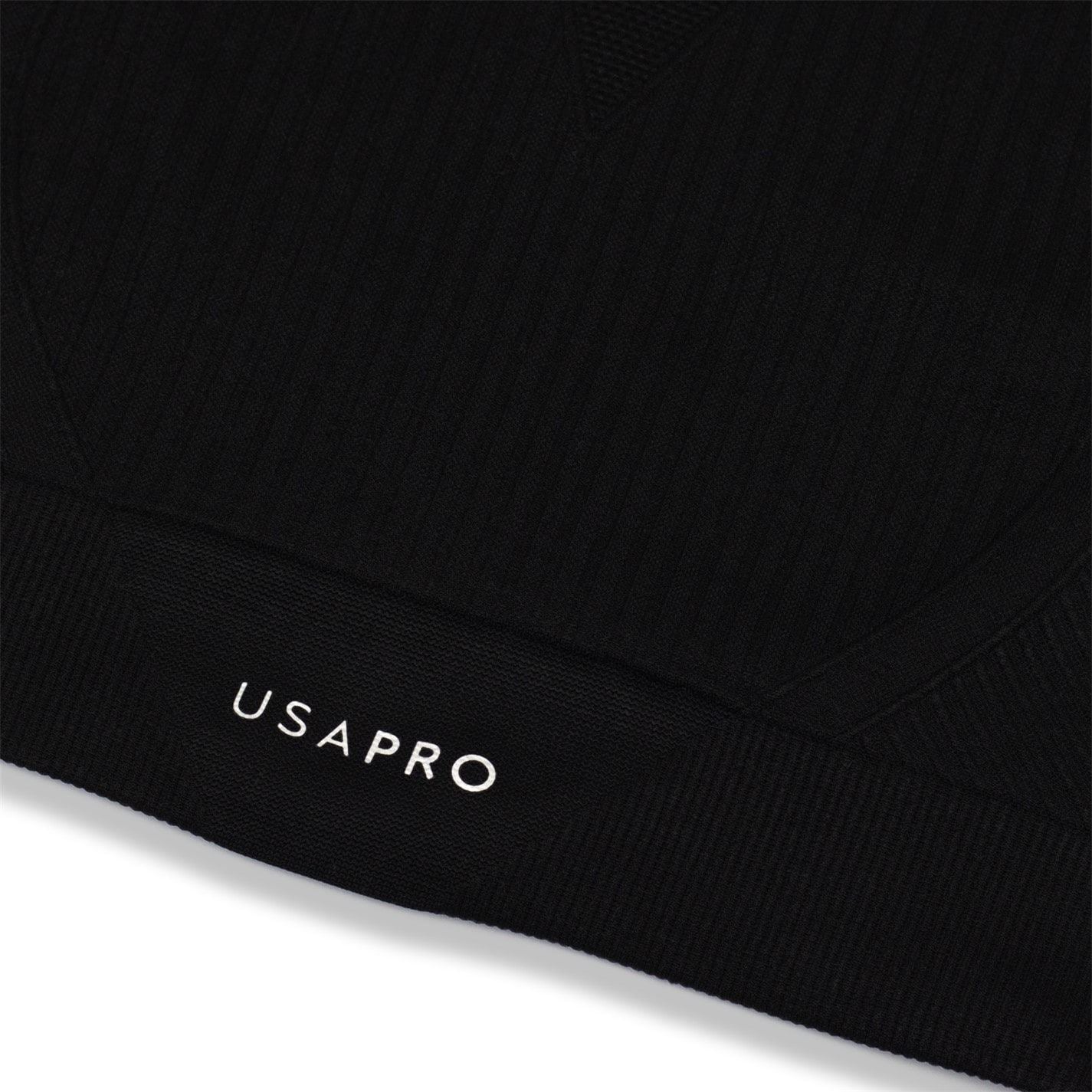 USA Pro Seamless Crop