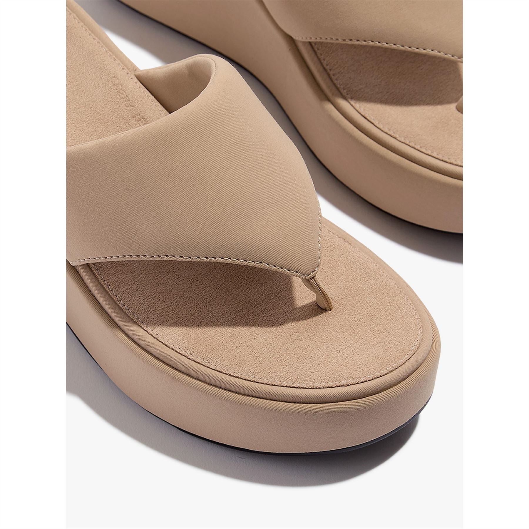 Fitflop Platform Toe Post Sandals