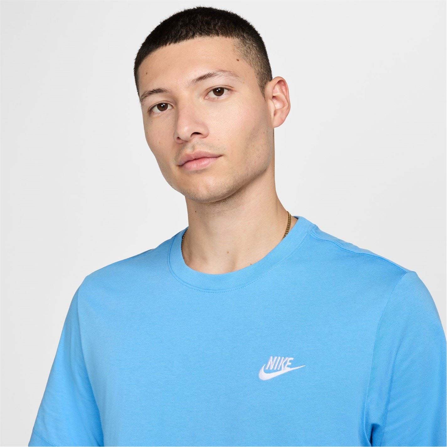 Nike Mens Sportswear Club T-Shirt