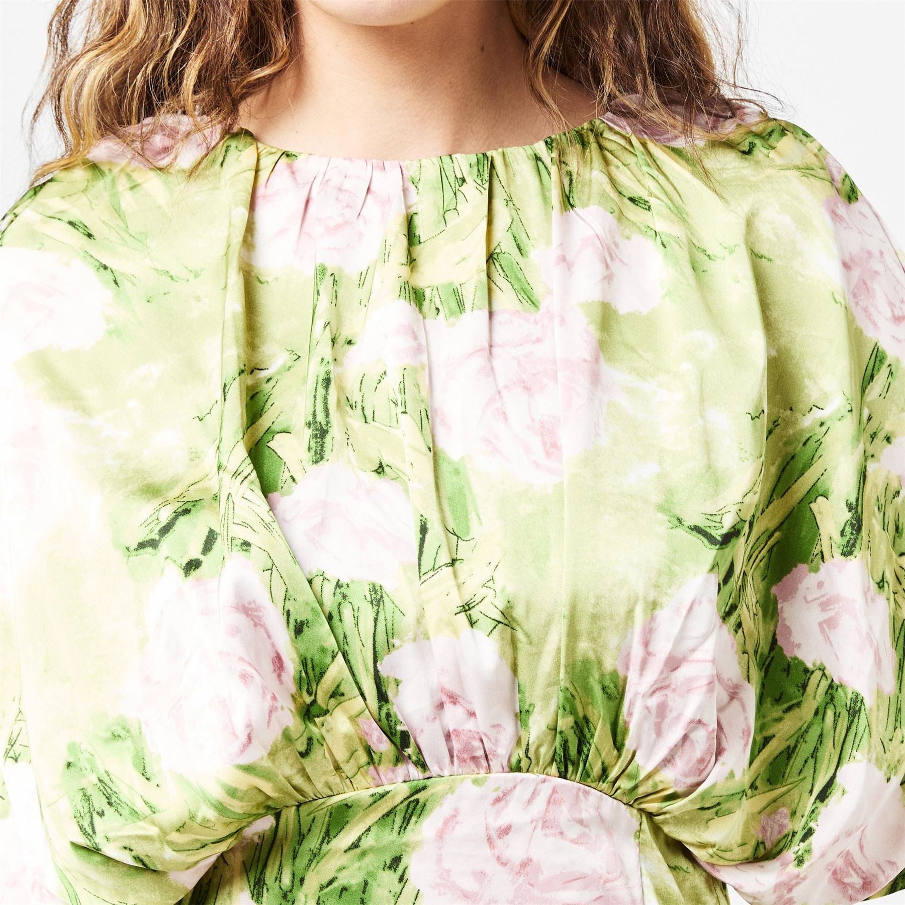AX Paris Floral Satin Ruched Shoulder Batwing Top