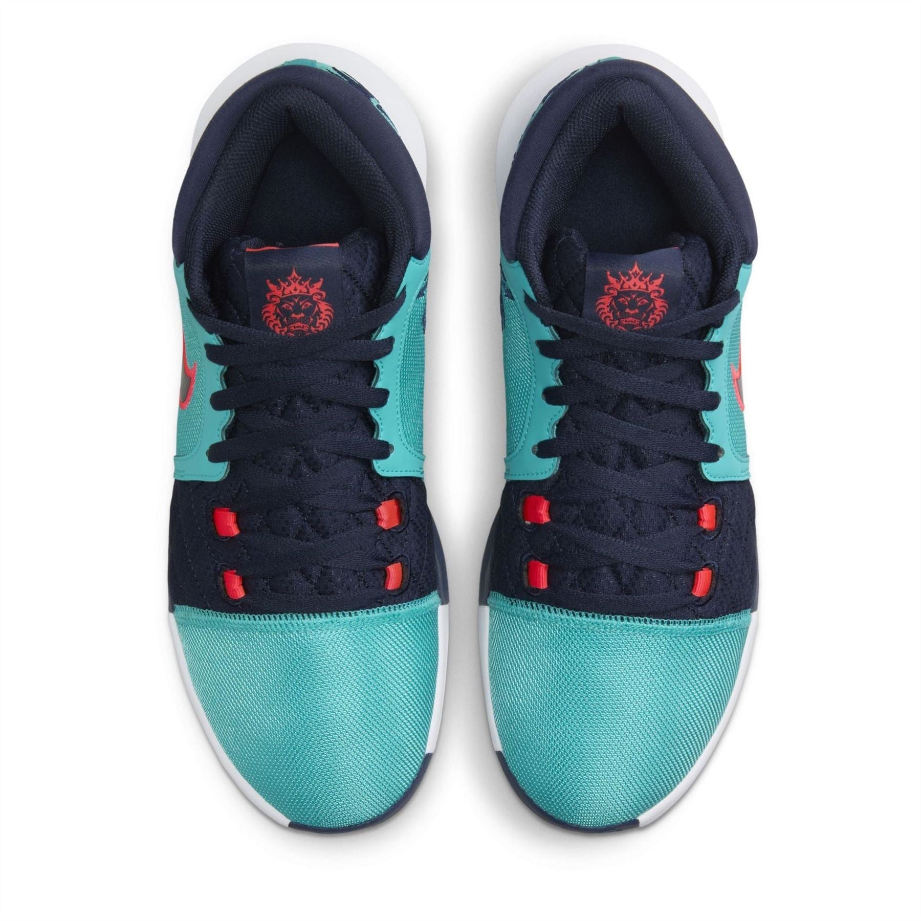 Nike Lebron Witness VIII Mid Top Basketball Sneakers