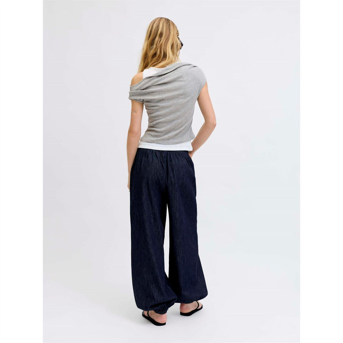 JJXX Off-The-Shoulder Cap Sleeve Slim Fit T-Shirt
