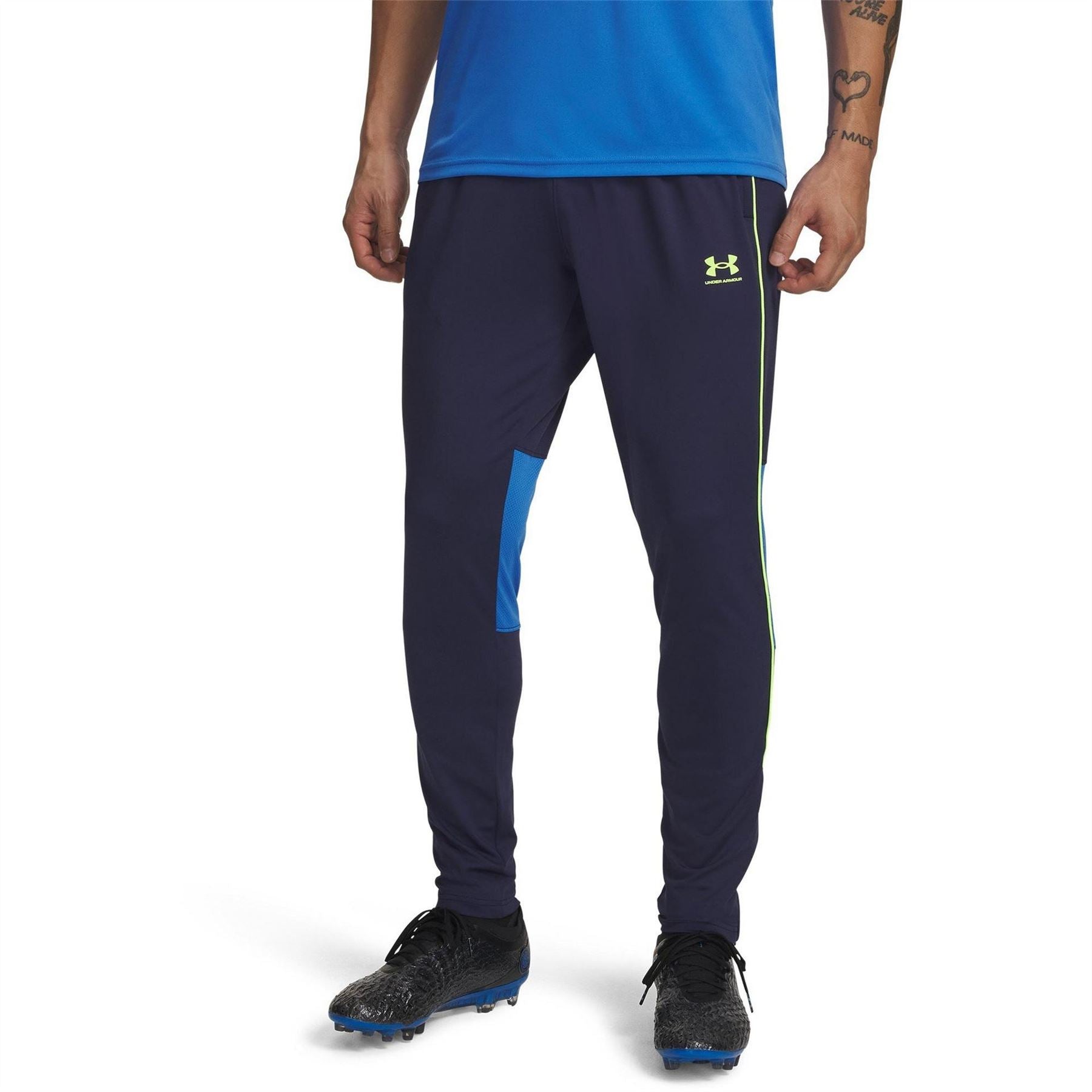 Under Armour Chal Pro Solid Patterned Slim Track Pants