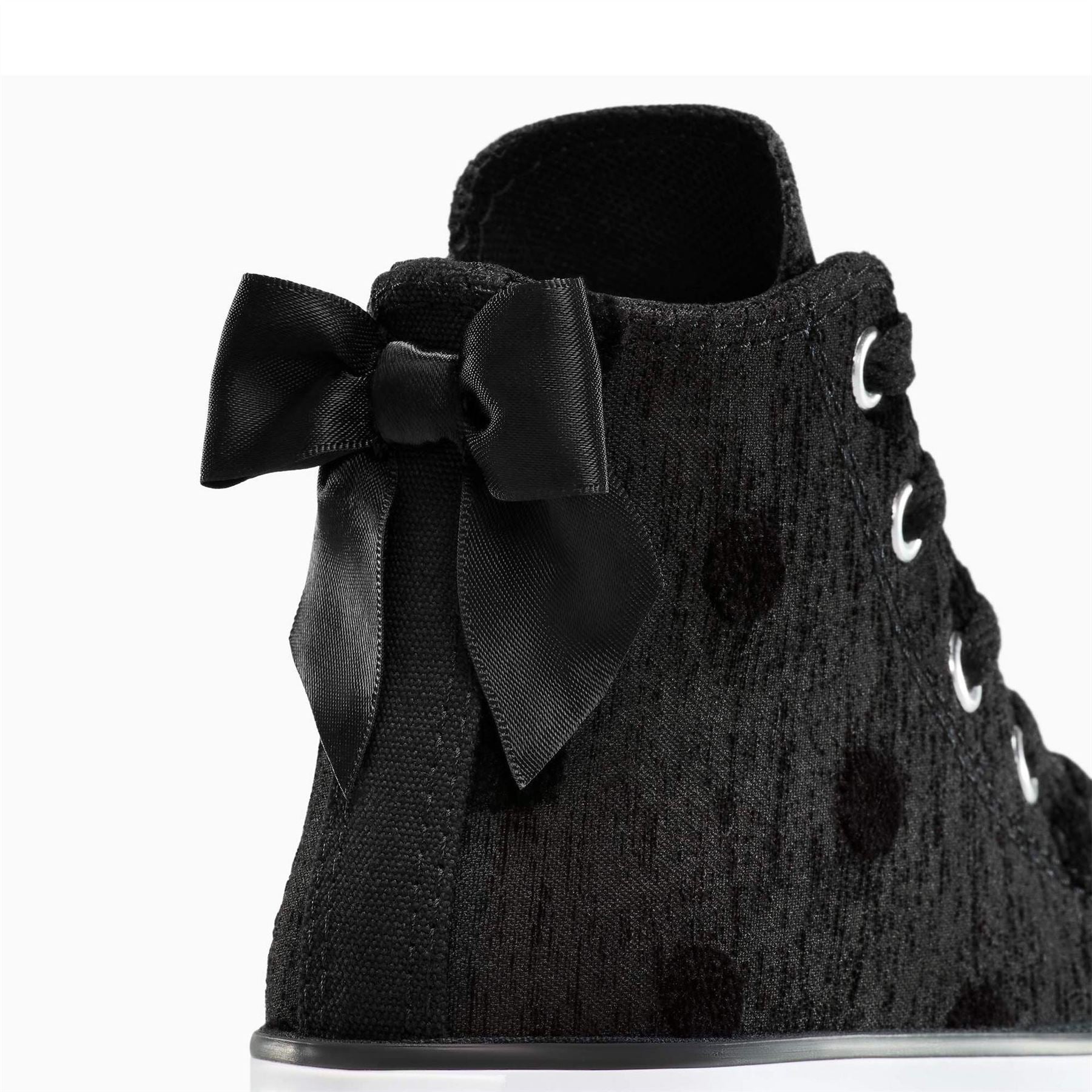 Converse Kids Chuck Taylor All Star Lif Canvasas High Top Trainers