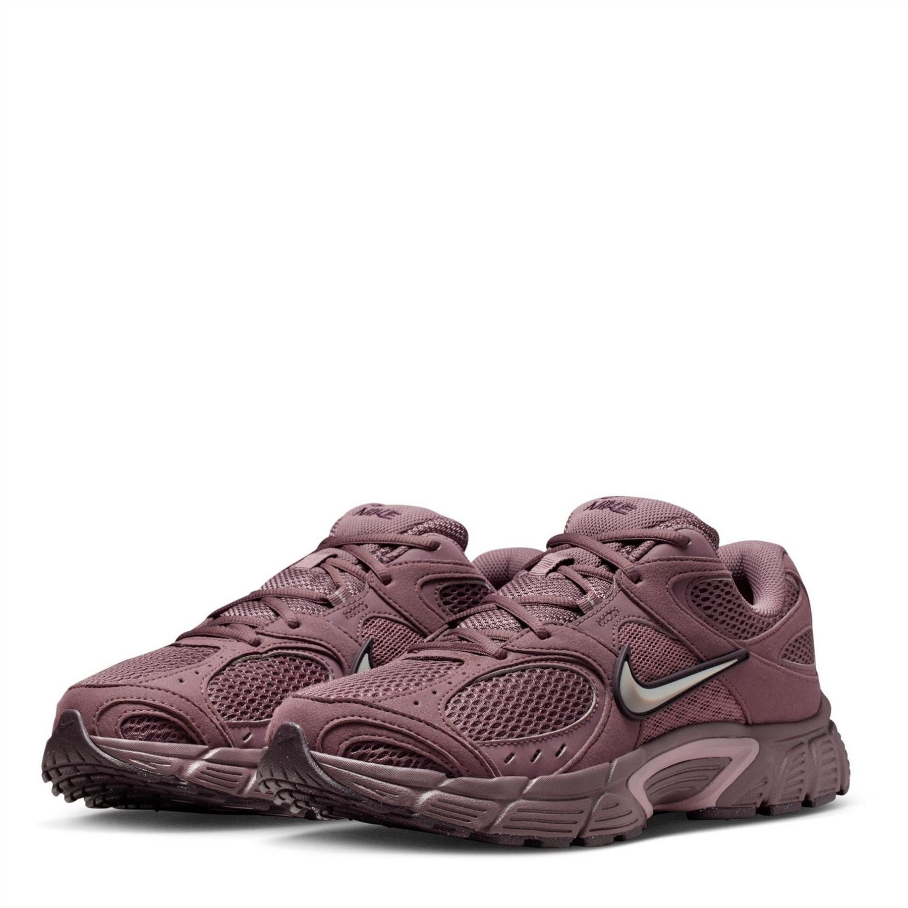 Nike Vomero 5 Running Flat Heel Trainers