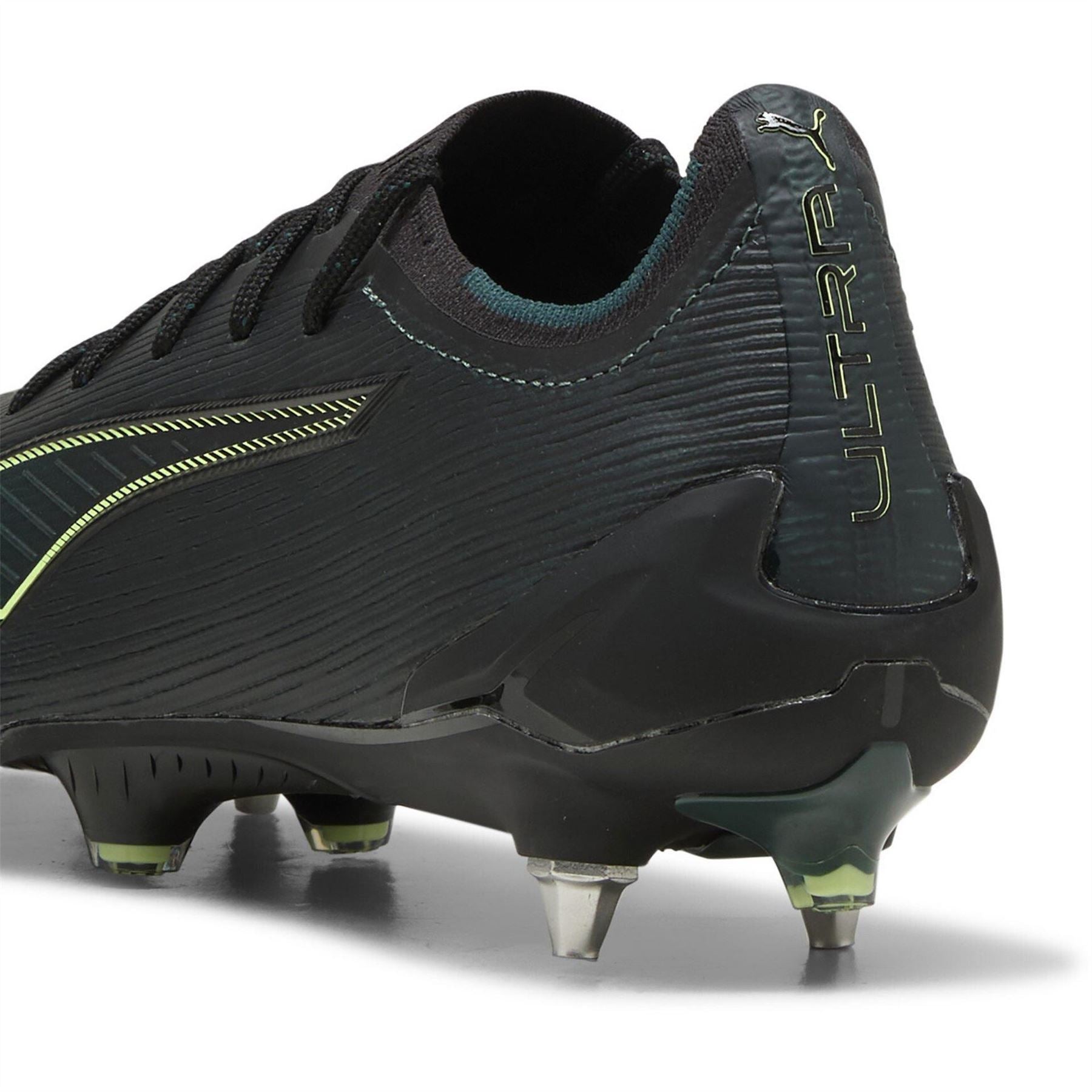 Puma 6 Ultimate Soft Ground Football Boots
