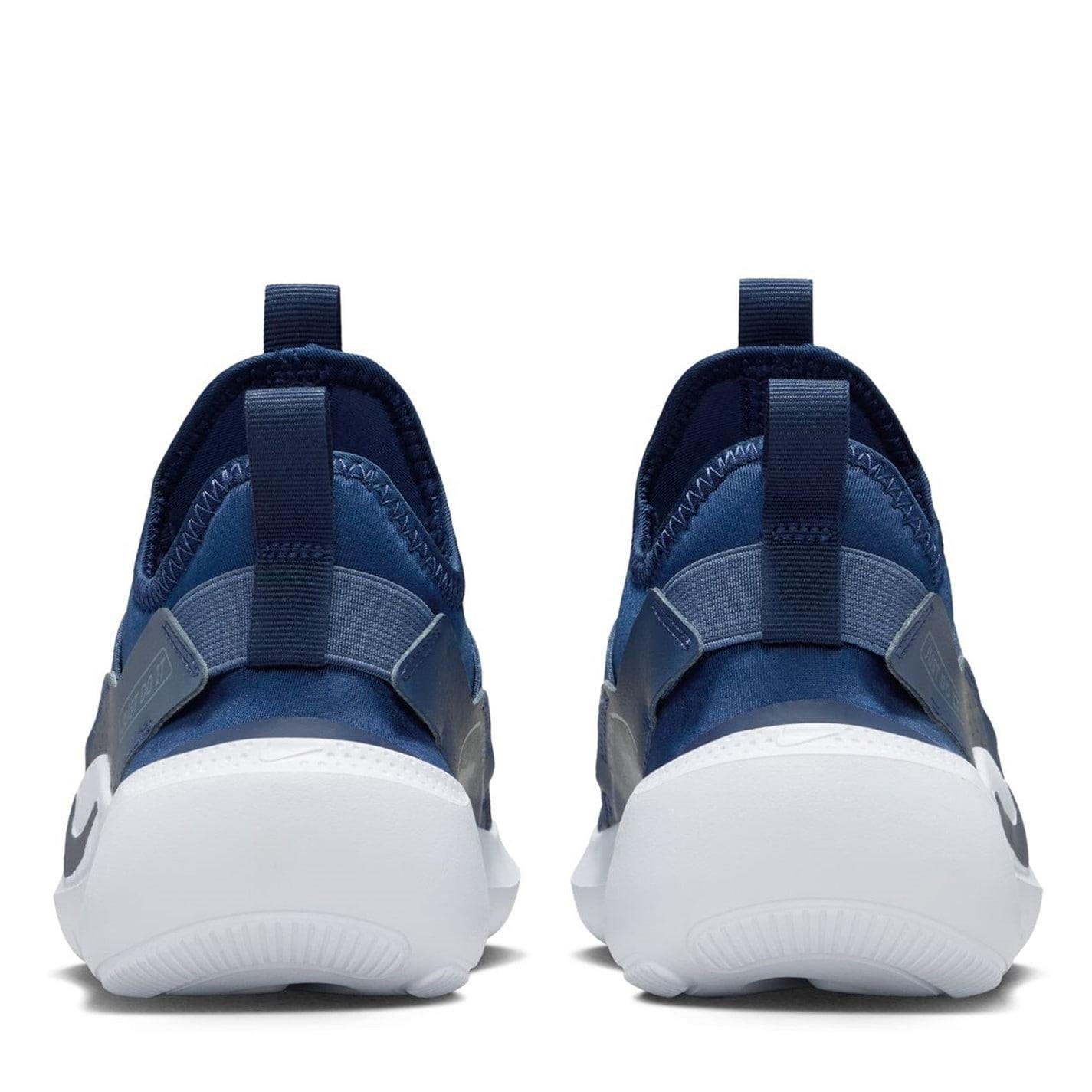 Nike Flex Runner 4 Slip-On Sneakers