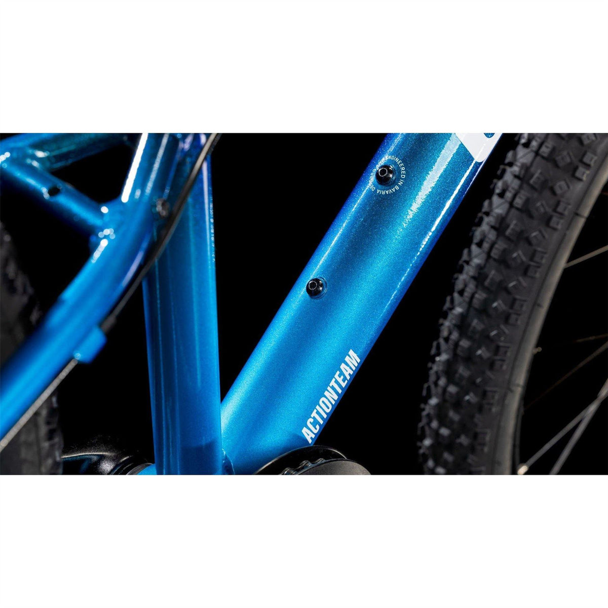 Cube 240 Disc 2025 Kids Bike