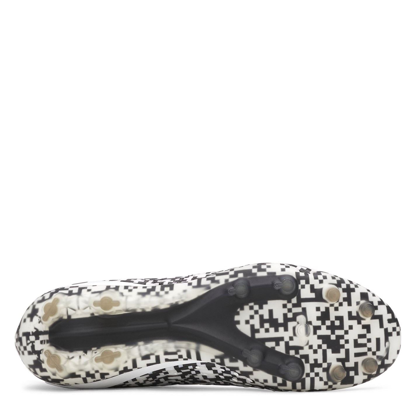 Under Armour Magnetico Elite Adults Firm Ground Football Boots