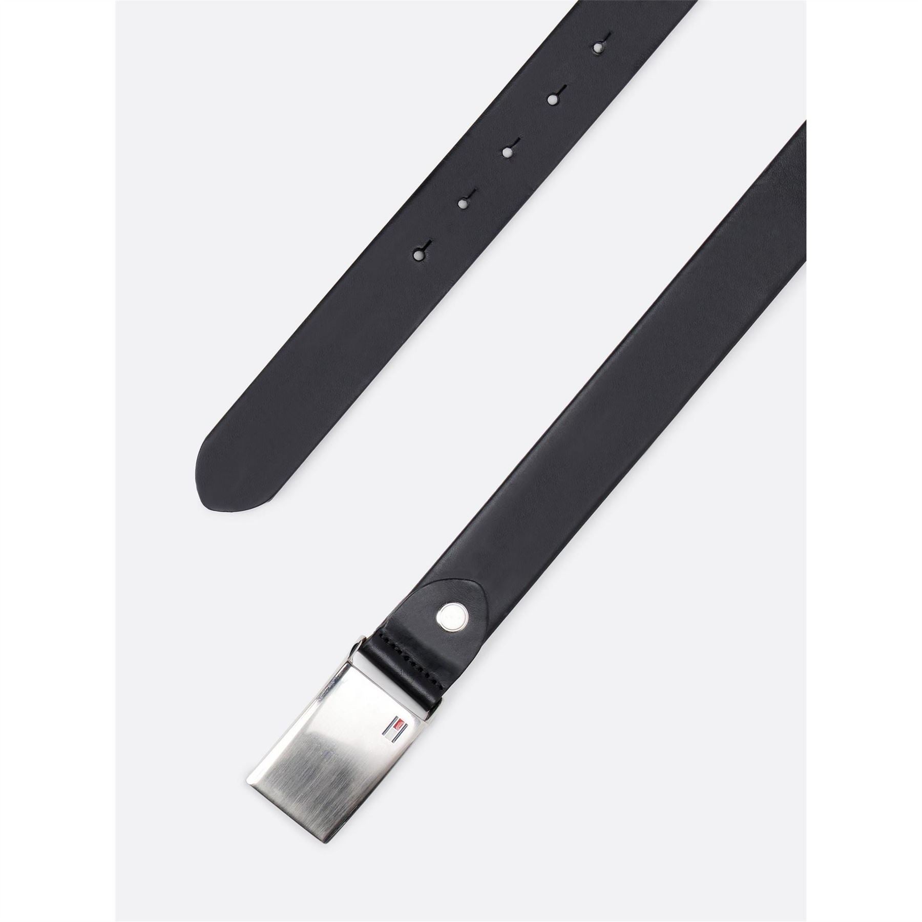 Tommy Hilfiger Logo Plaque Leather Belt