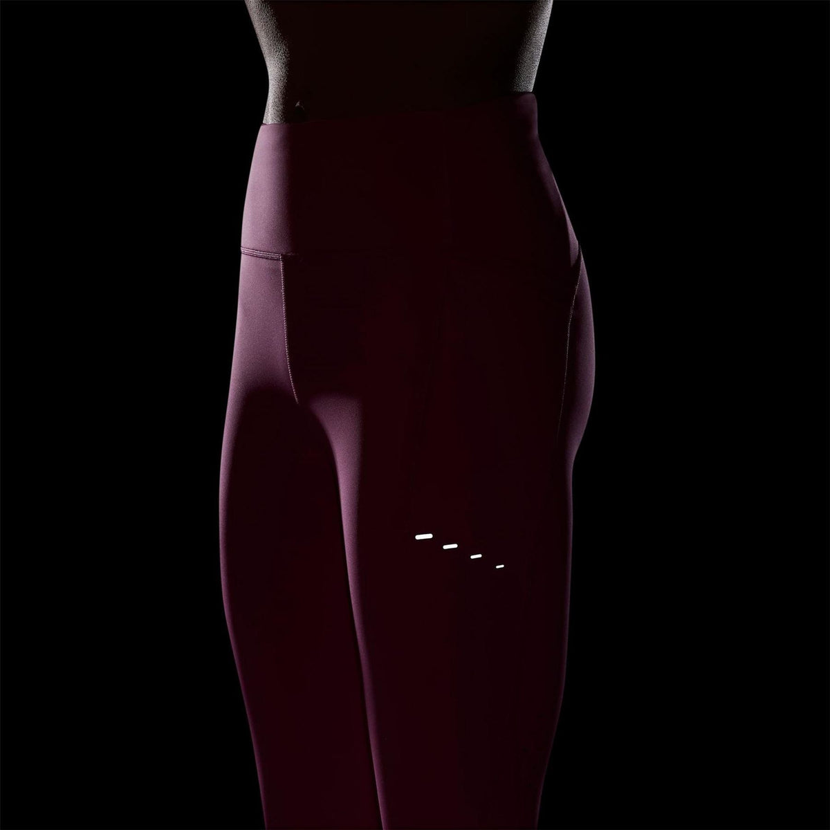 Nike Swift Solid Patterned 7/8 Leggings