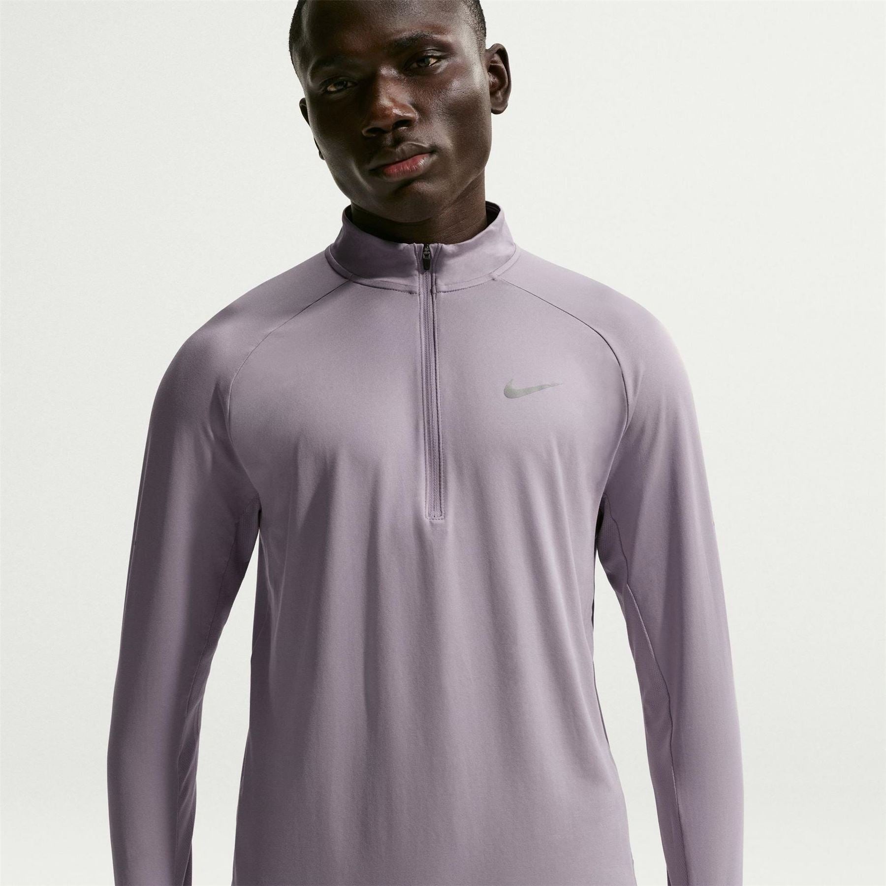 Nike Stride Zip Neck Regular Fit T-Shirt