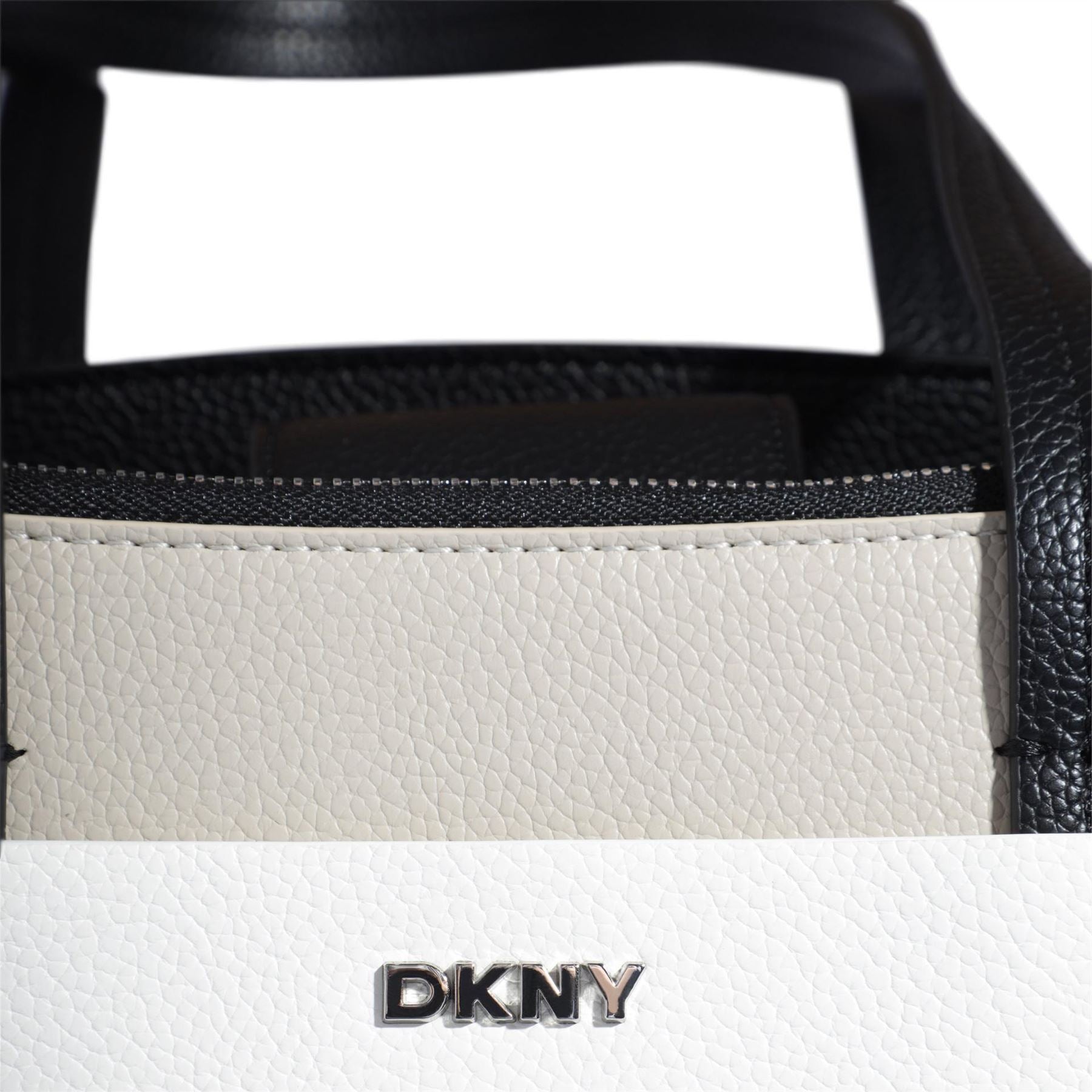 DKNY Radley Lg Tot B