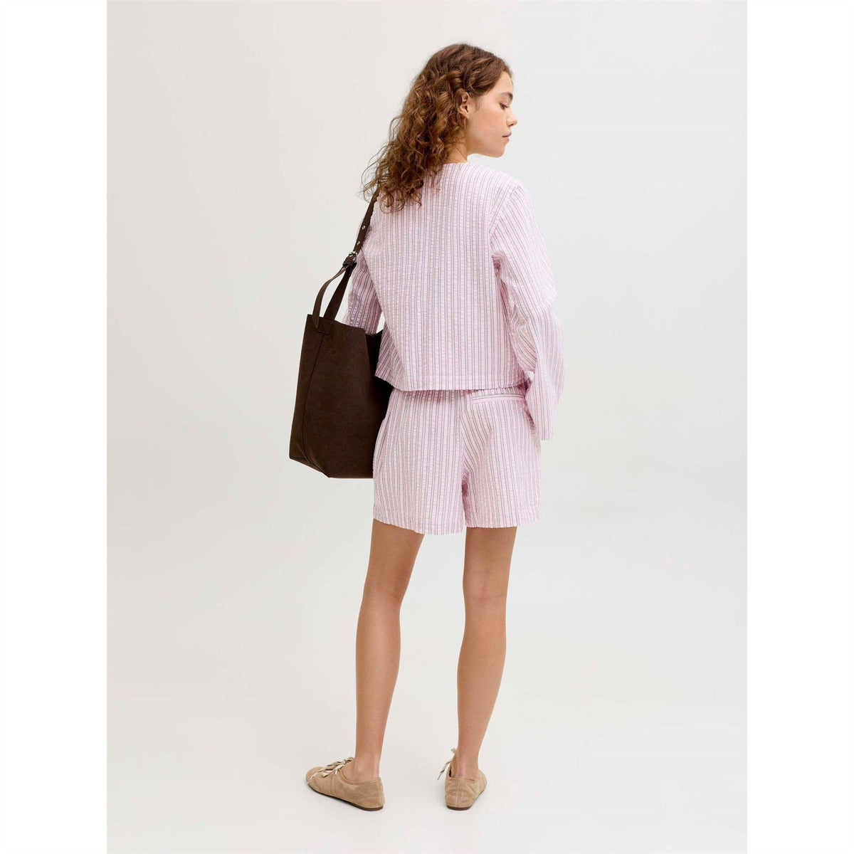 JJXX Zoe Seersucker Vertical Stripe Shorts