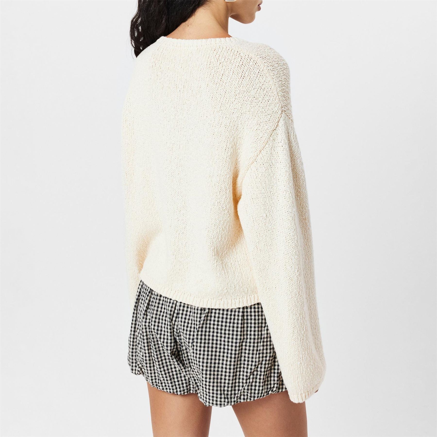 Edited Salma Cardi
