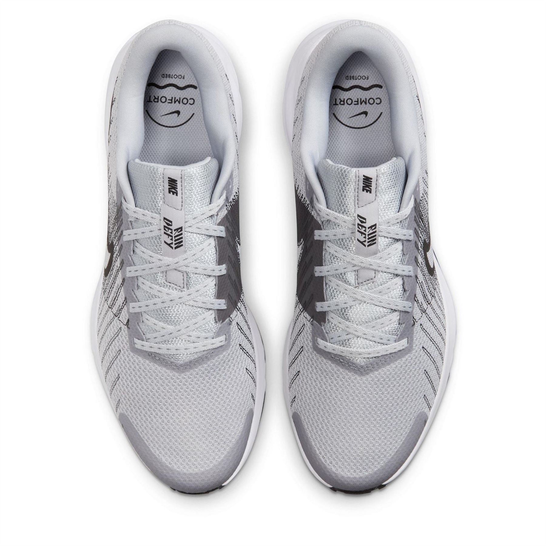 Nike Run Defy Low Top Sneakers